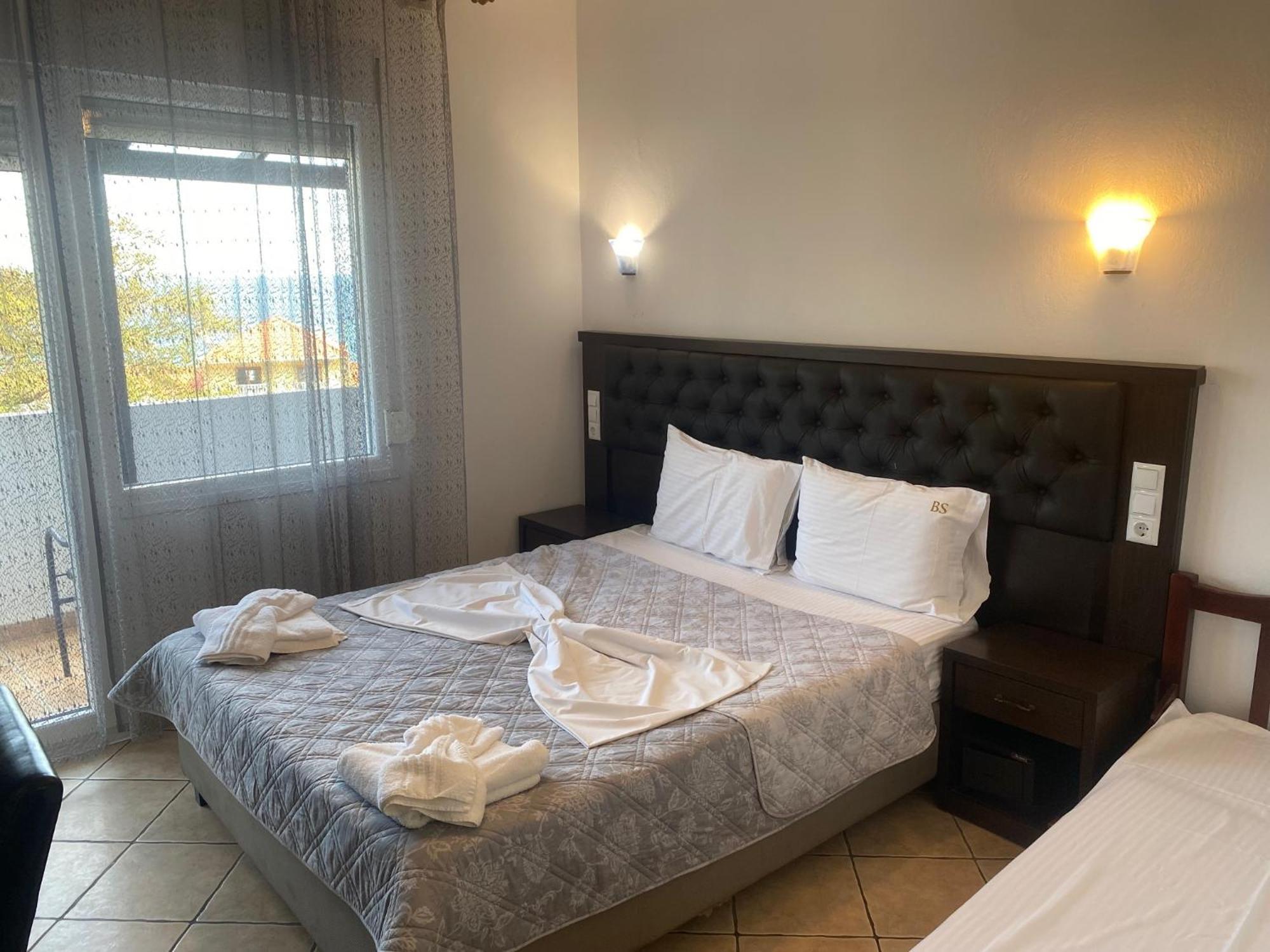 Blue Bay Hotel Koinira