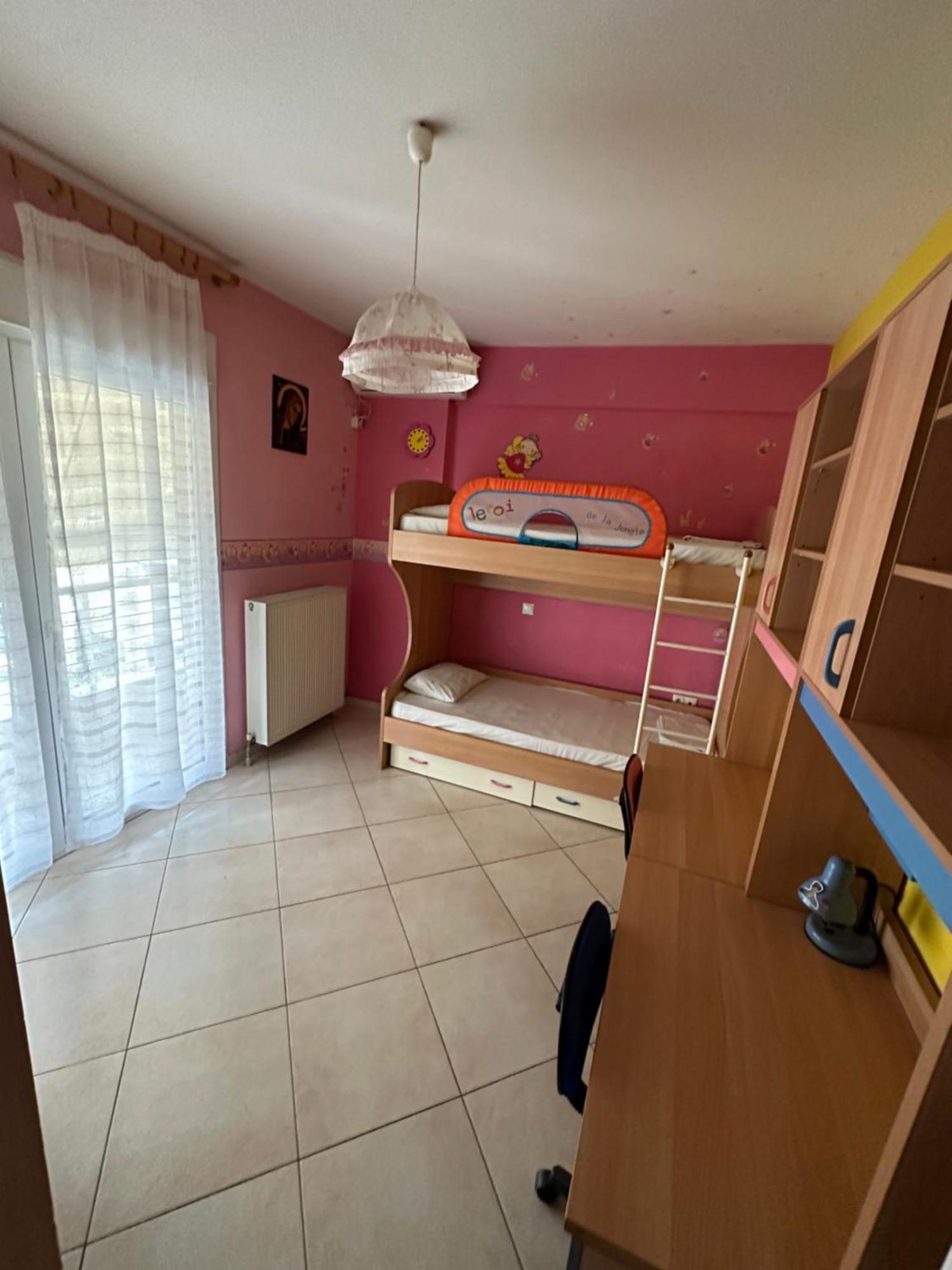 Christos House-- Comfortable With Great View And Private Parking !