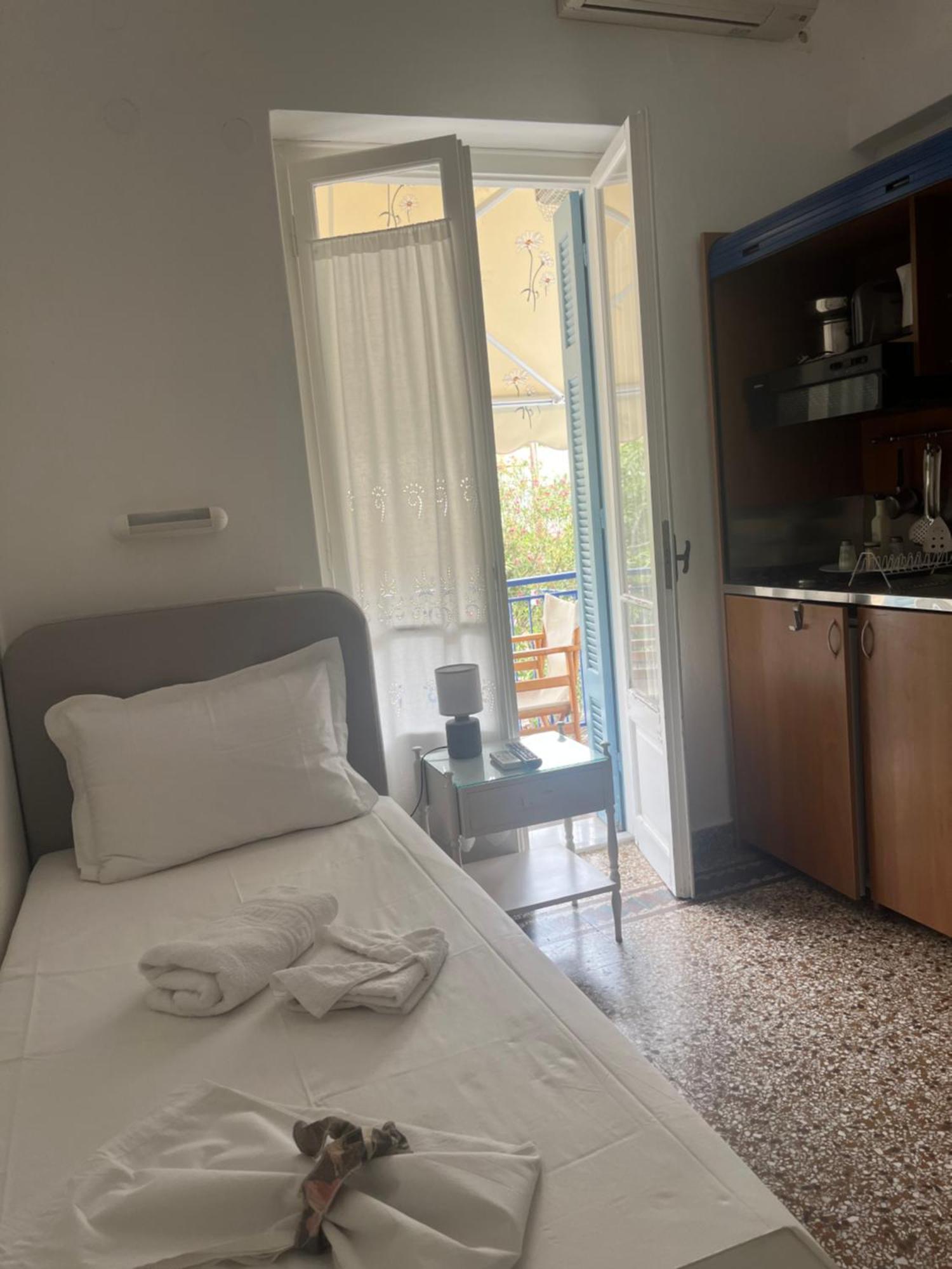 Aerides Studios Guest house