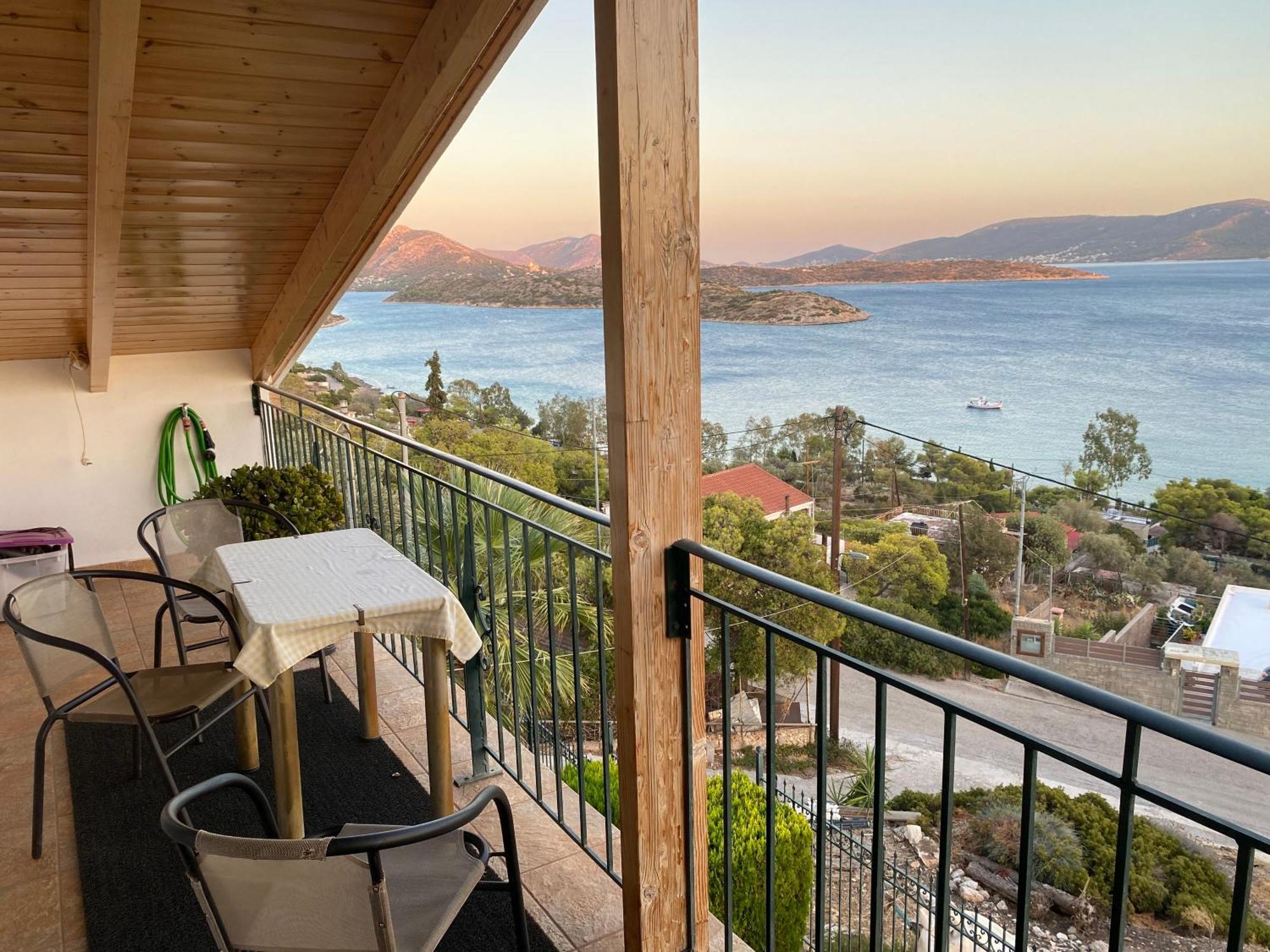 Siga Siga Apartment Megara