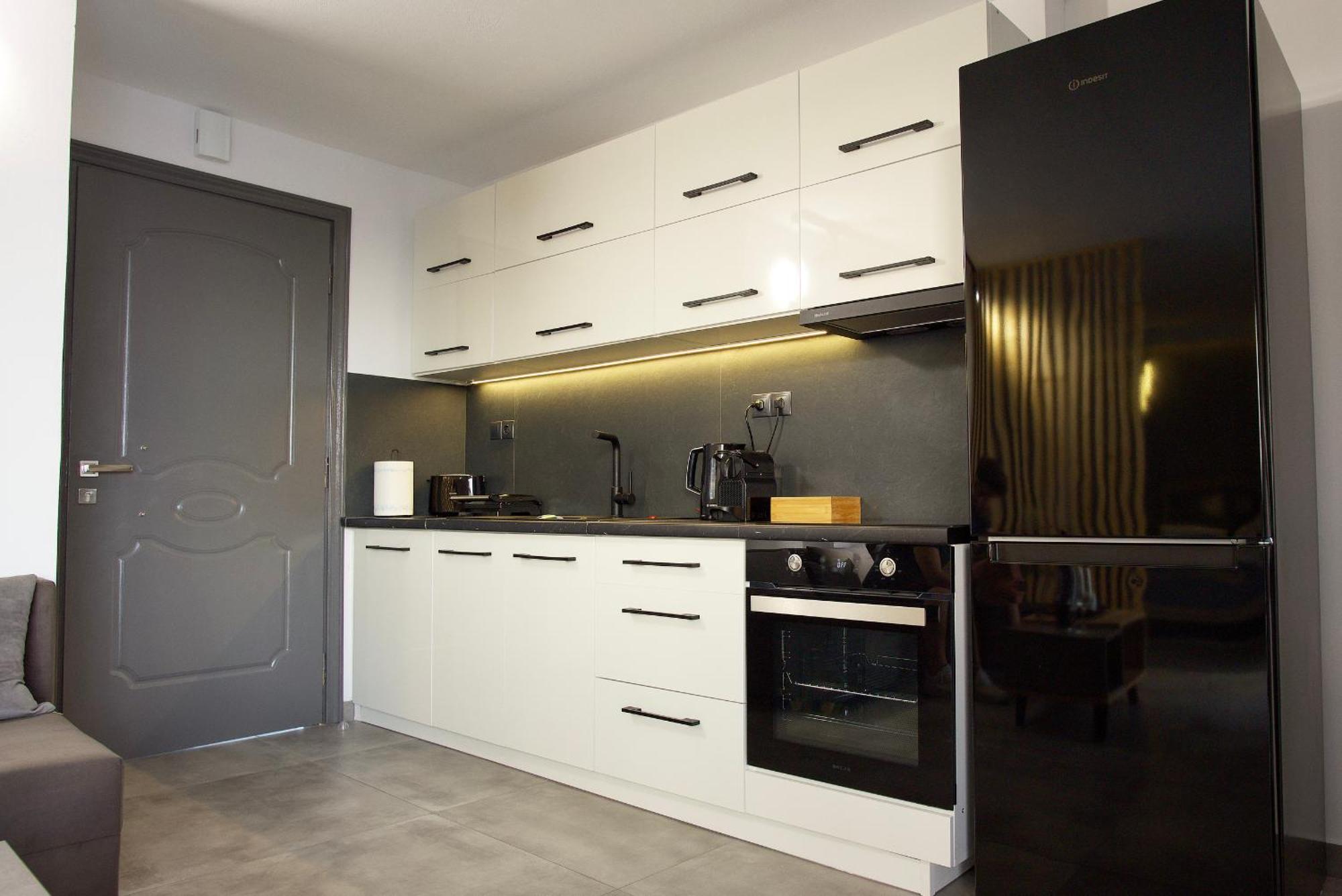 Kiriakos Apartment