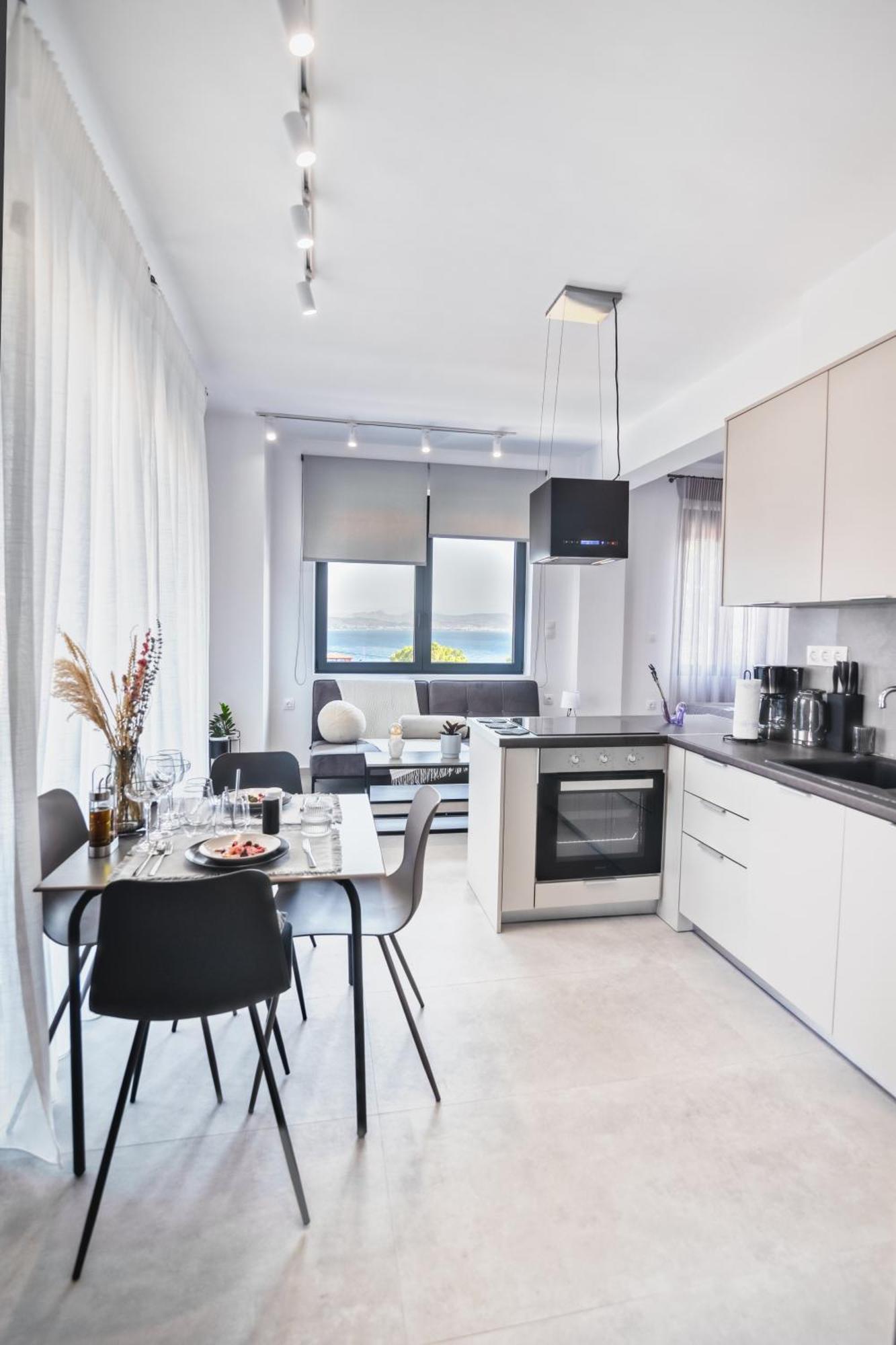 Maison Poeme - Luxury Apartment Aiandion