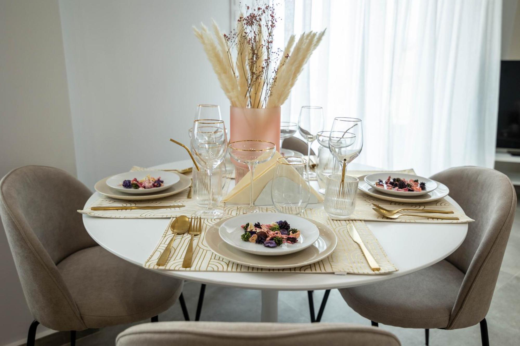 Maison Poeme - Luxury Apartment *