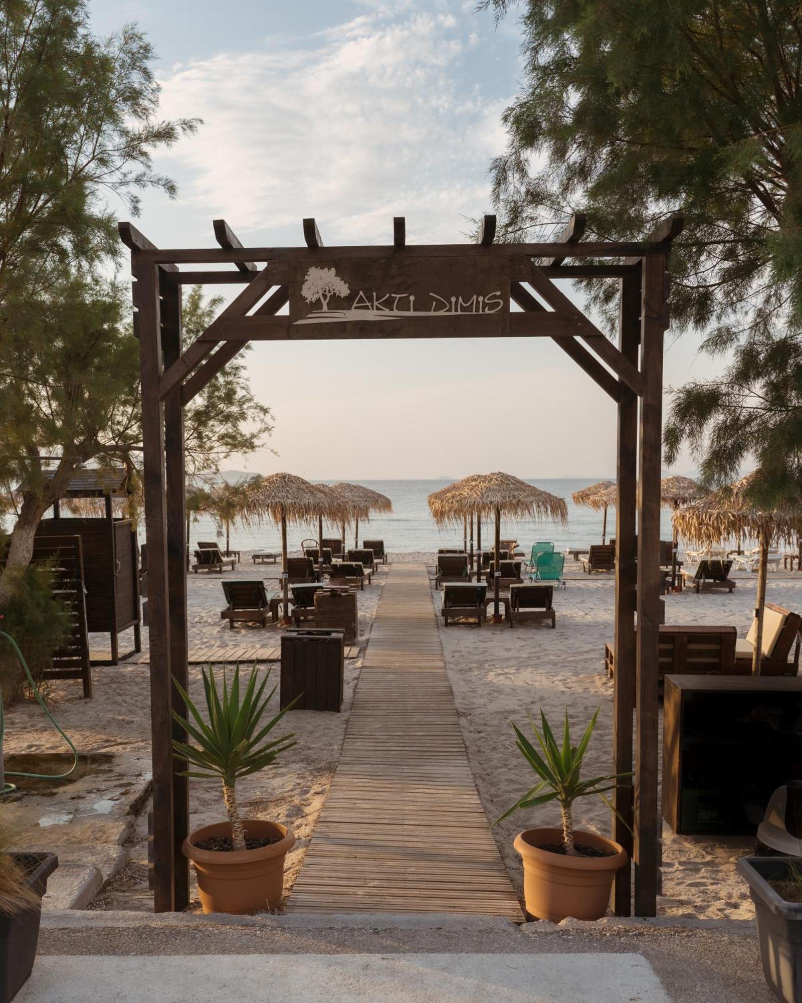 Akti Dimis Aparthotel 2*