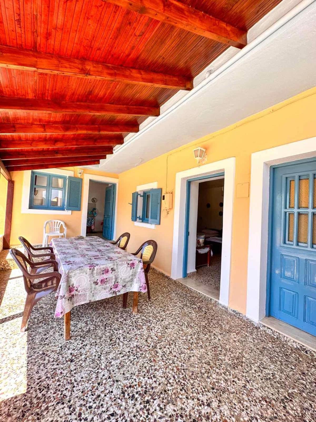 Amοopi Villa Amoopi