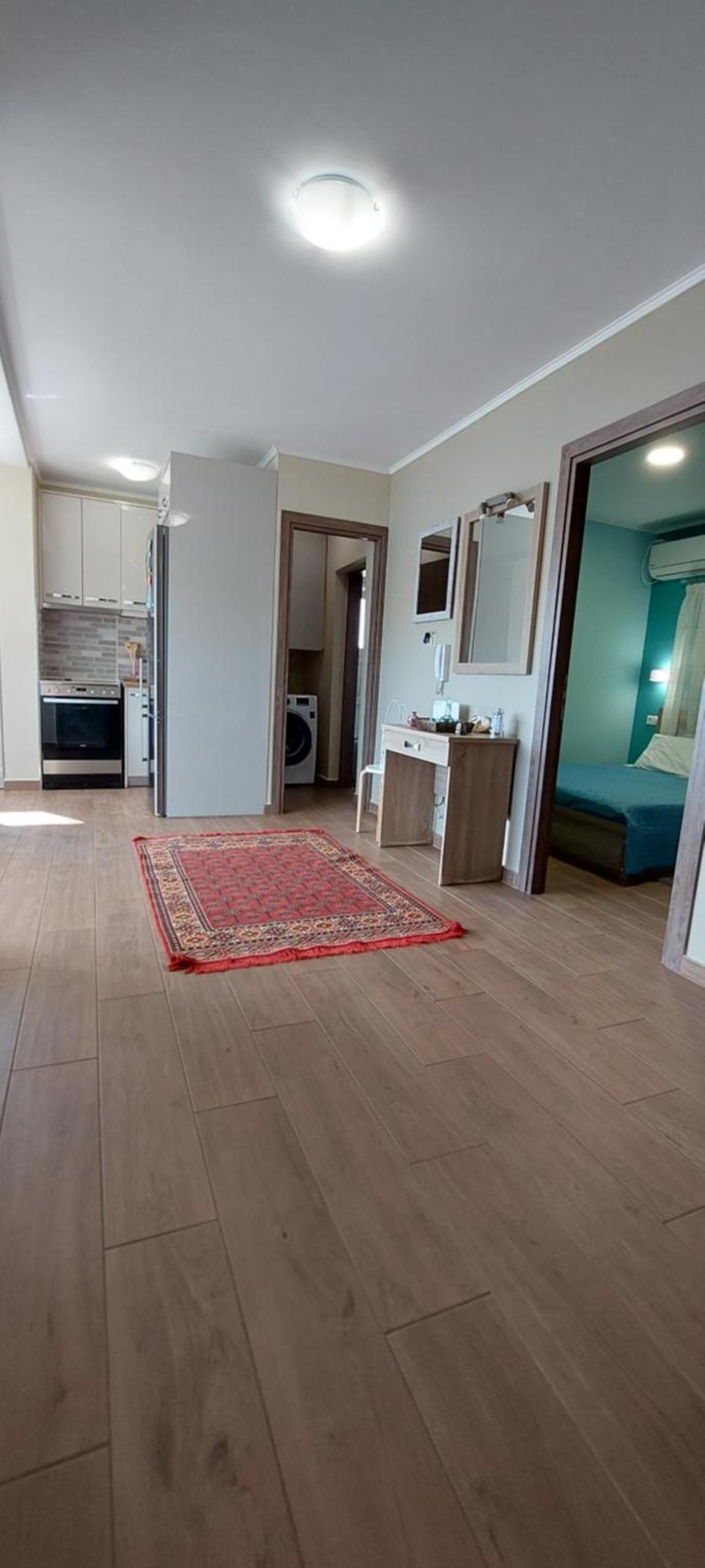 Eirini Holiday home *