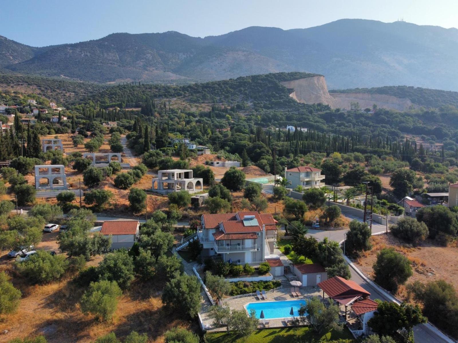 Apartment Manolia