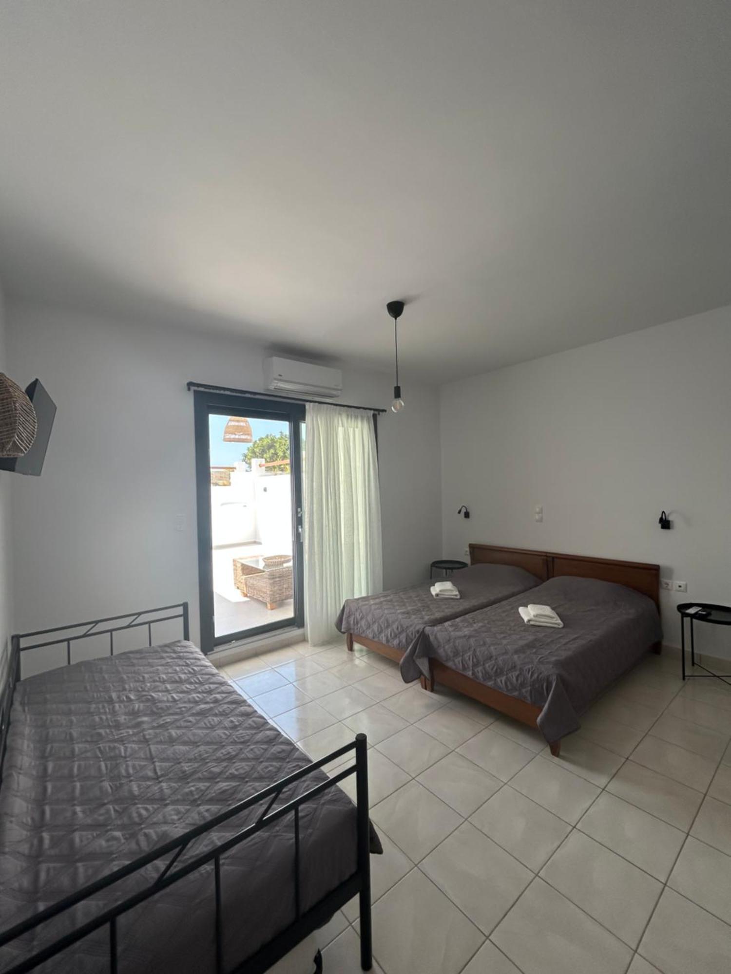Aparthotel Zefyros