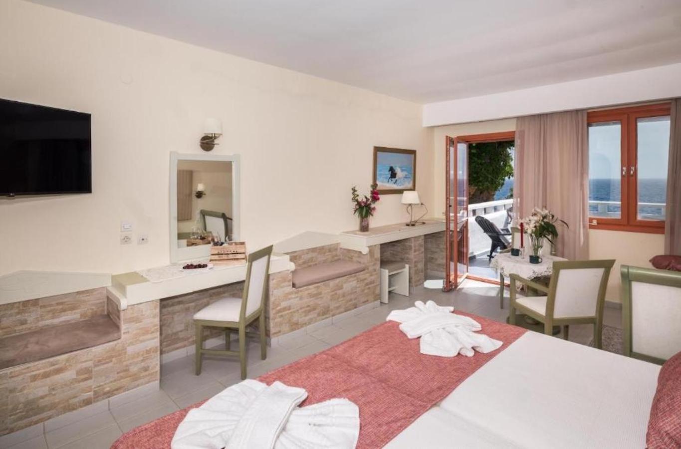 Kalypso Cretan Village & Resort