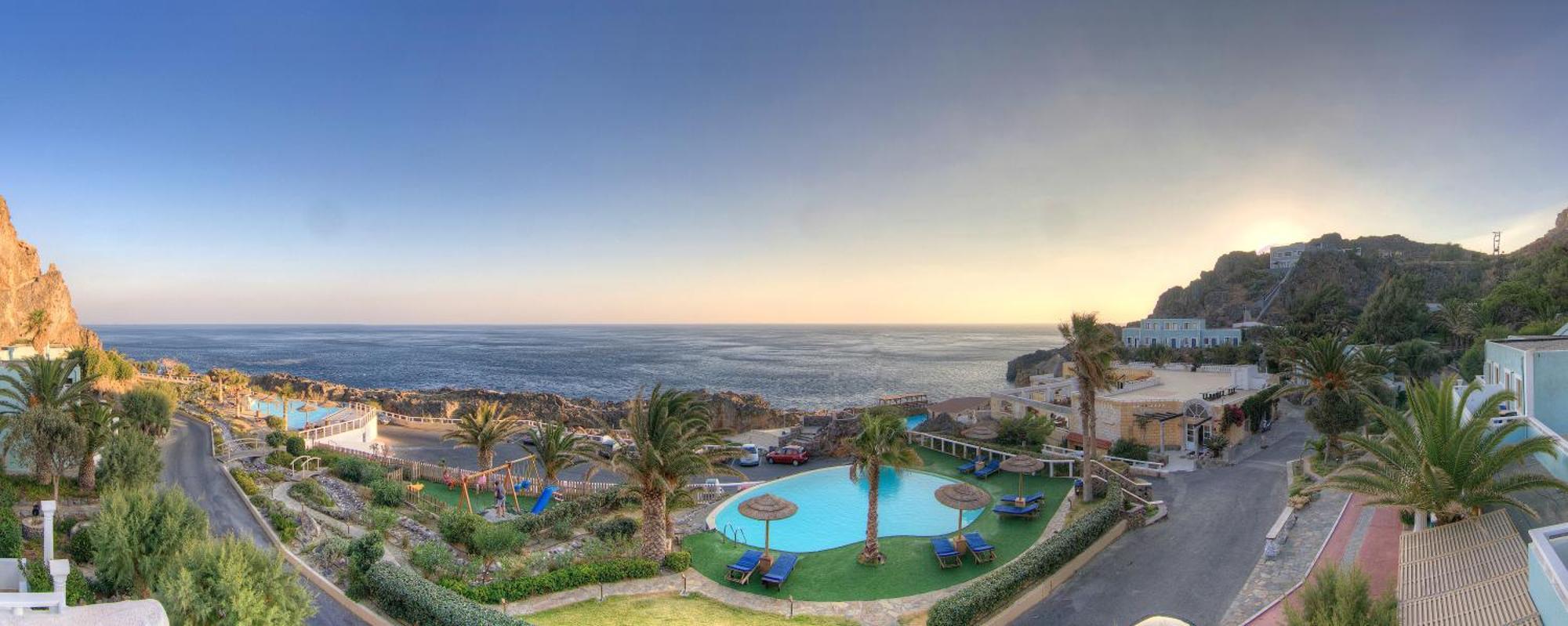 Kalypso Cretan Village & 4*
