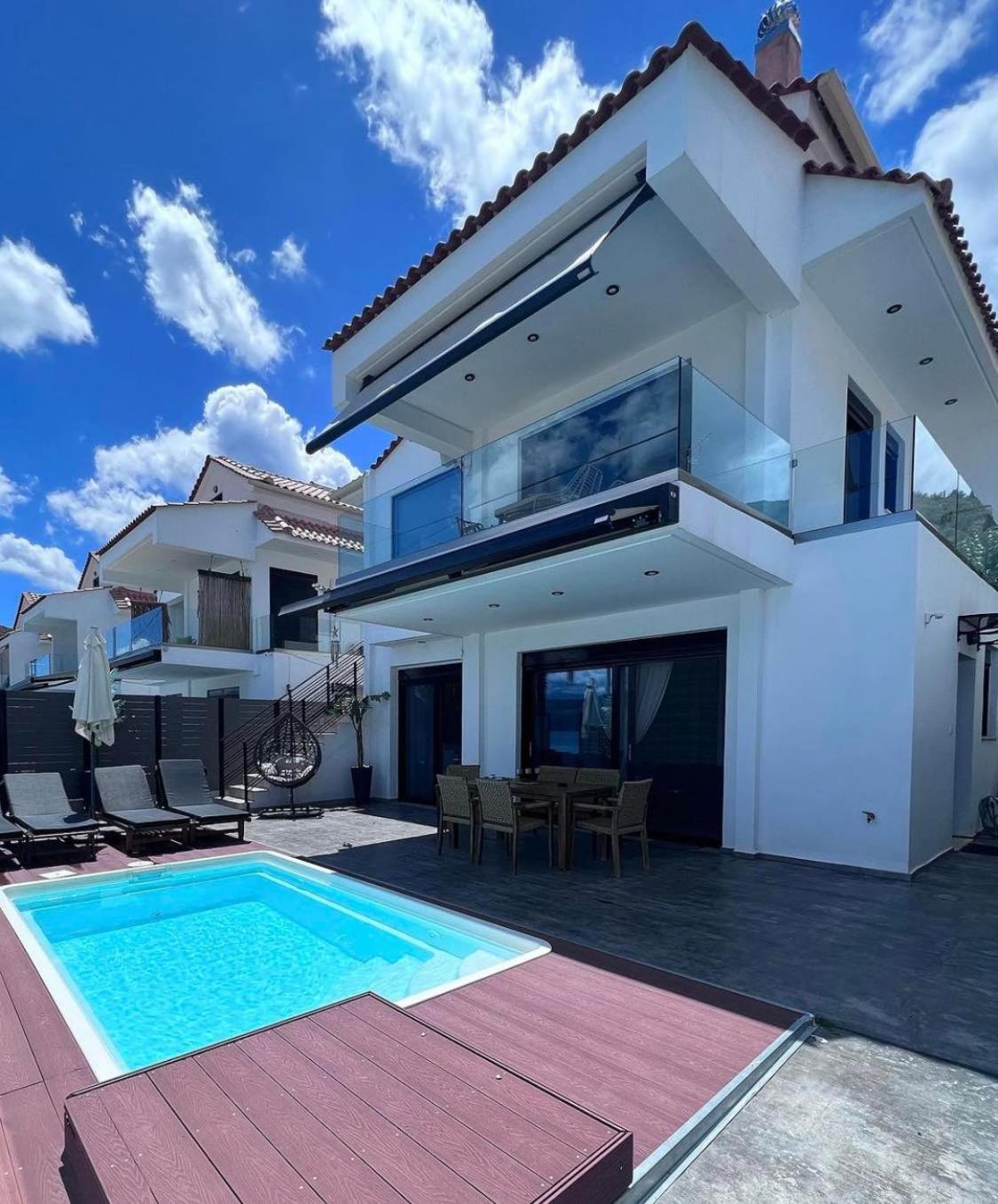 Ionian Hospitality πολυνοη Apartment *