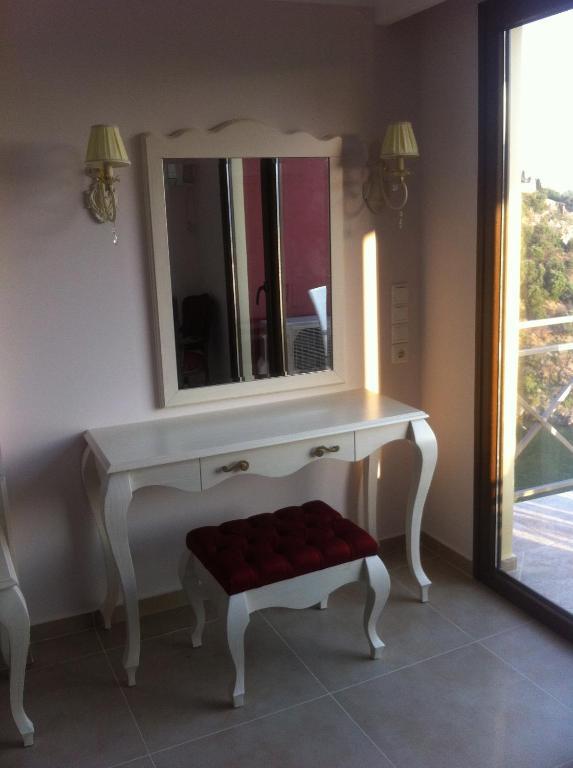 Palatino 4* Parga