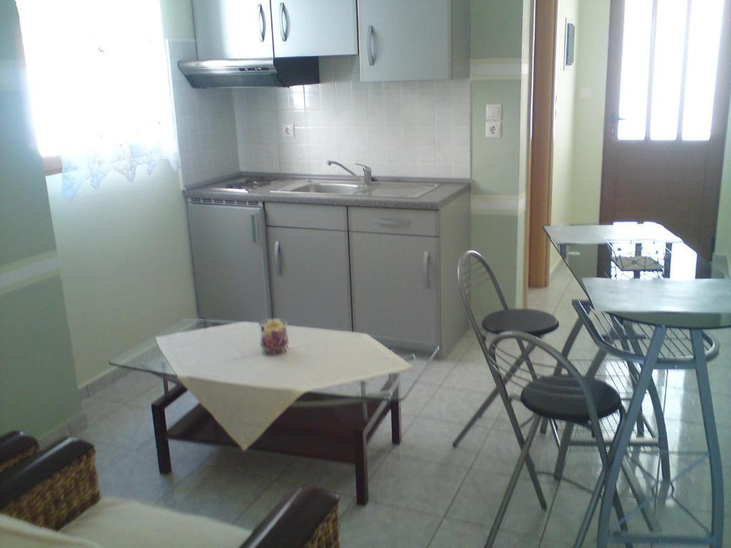 Aparthotel Studio Anesis *