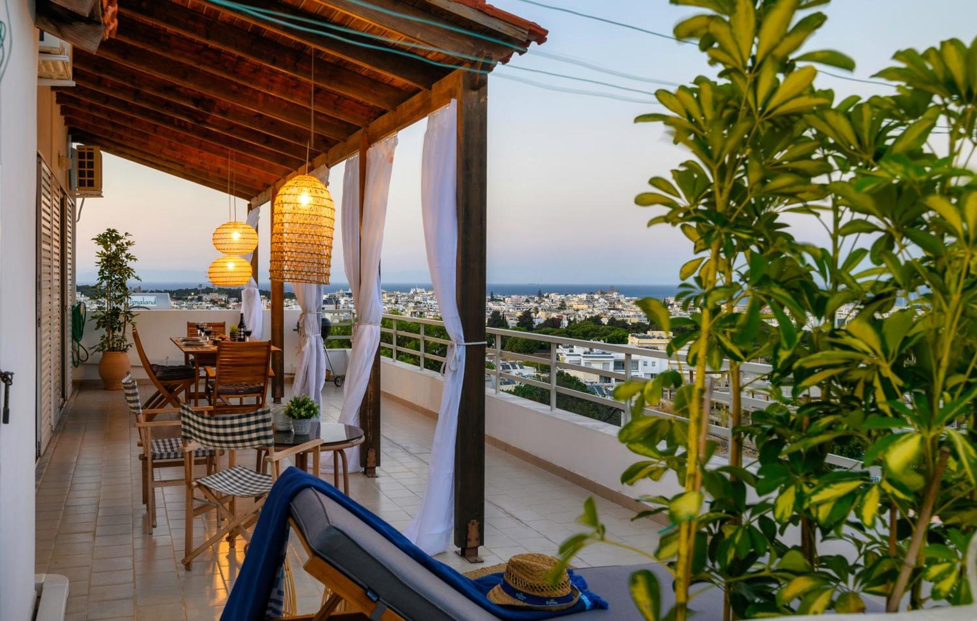 Harama House - Seaview Apt.