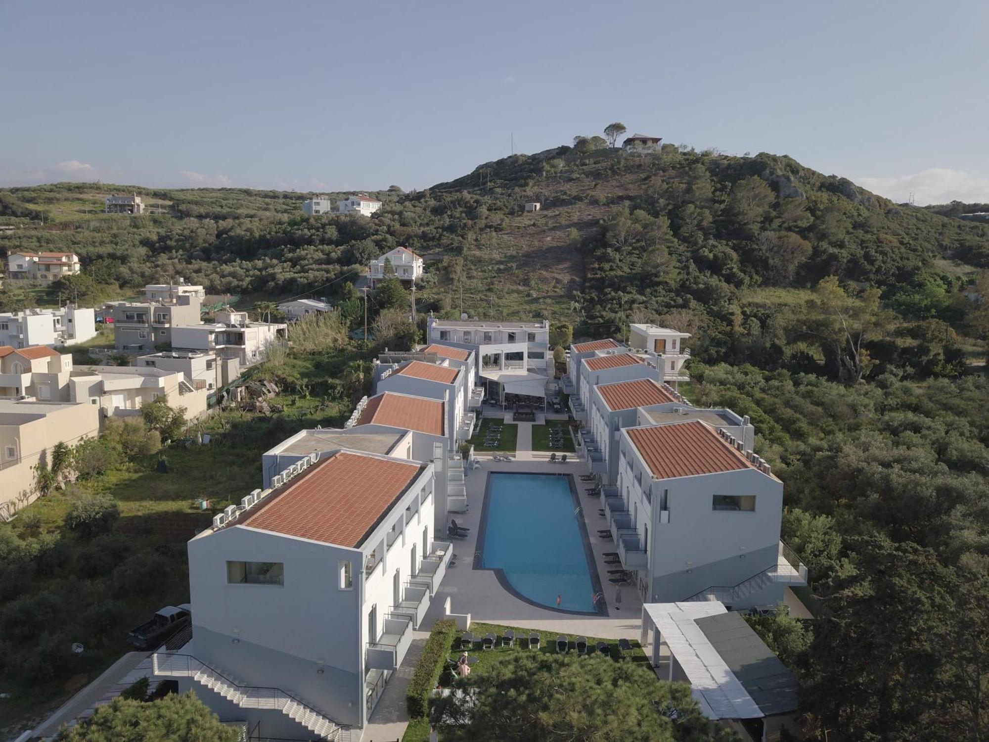 Hotel Sunrise Village