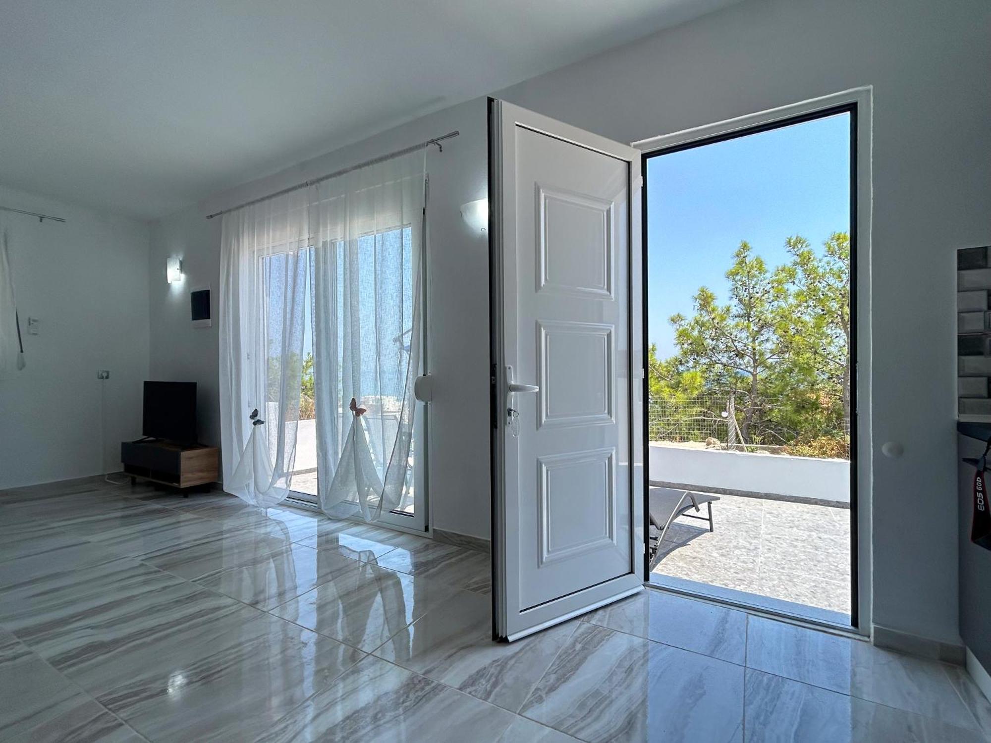 Paradis Apartment
