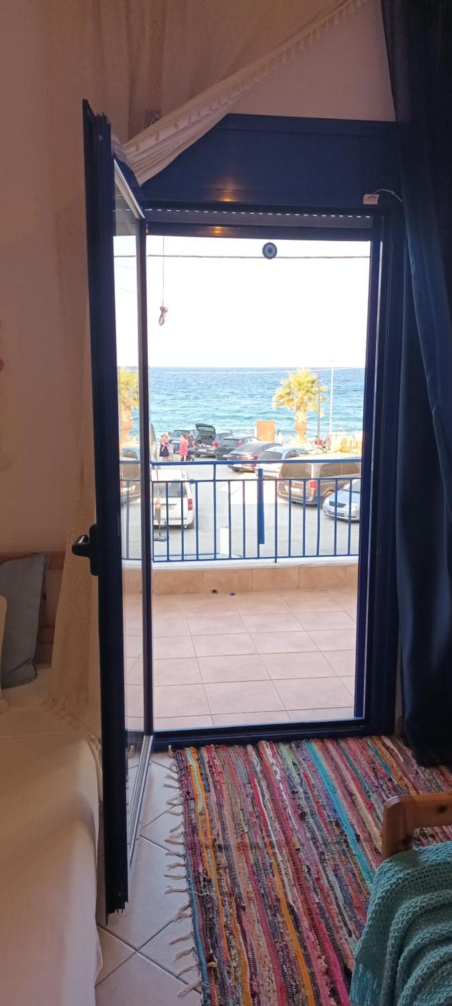 Mana Mia Seaside
