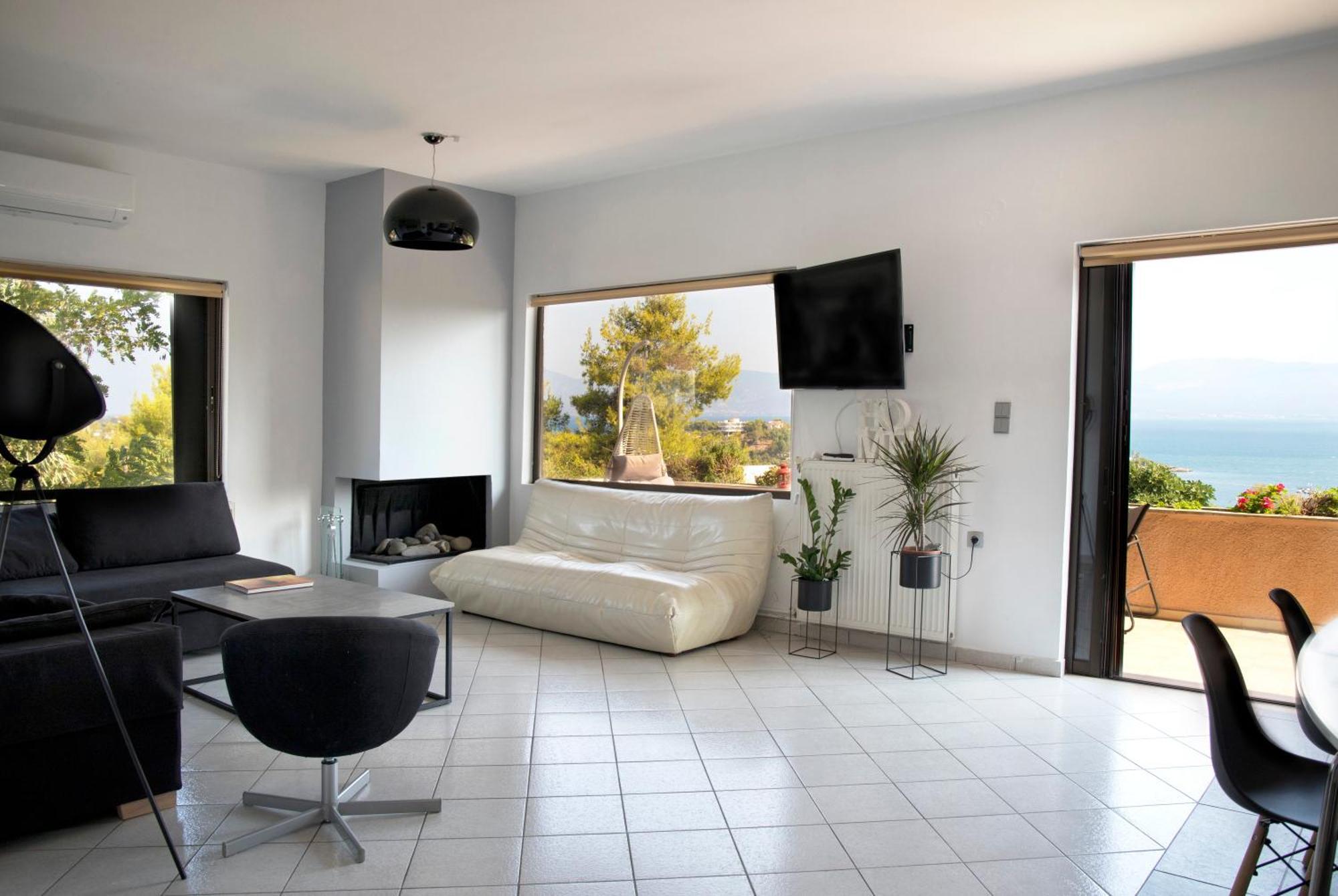Seaview Apartment *