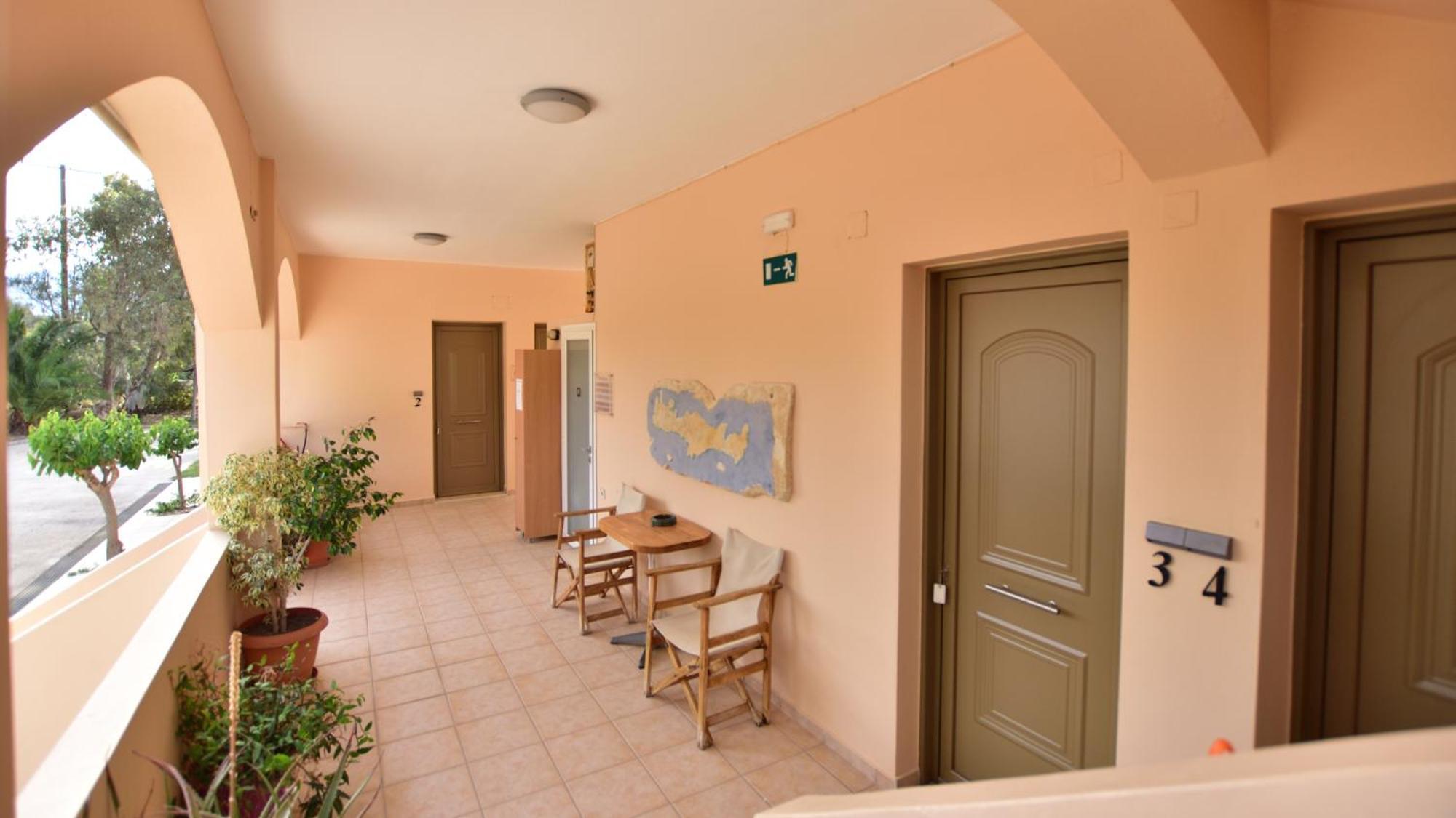 Flisvos Apartment Palaiochora