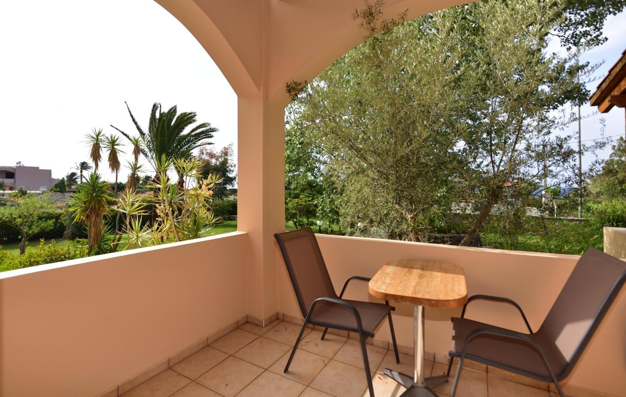 Apartment Flisvos Palaiochora