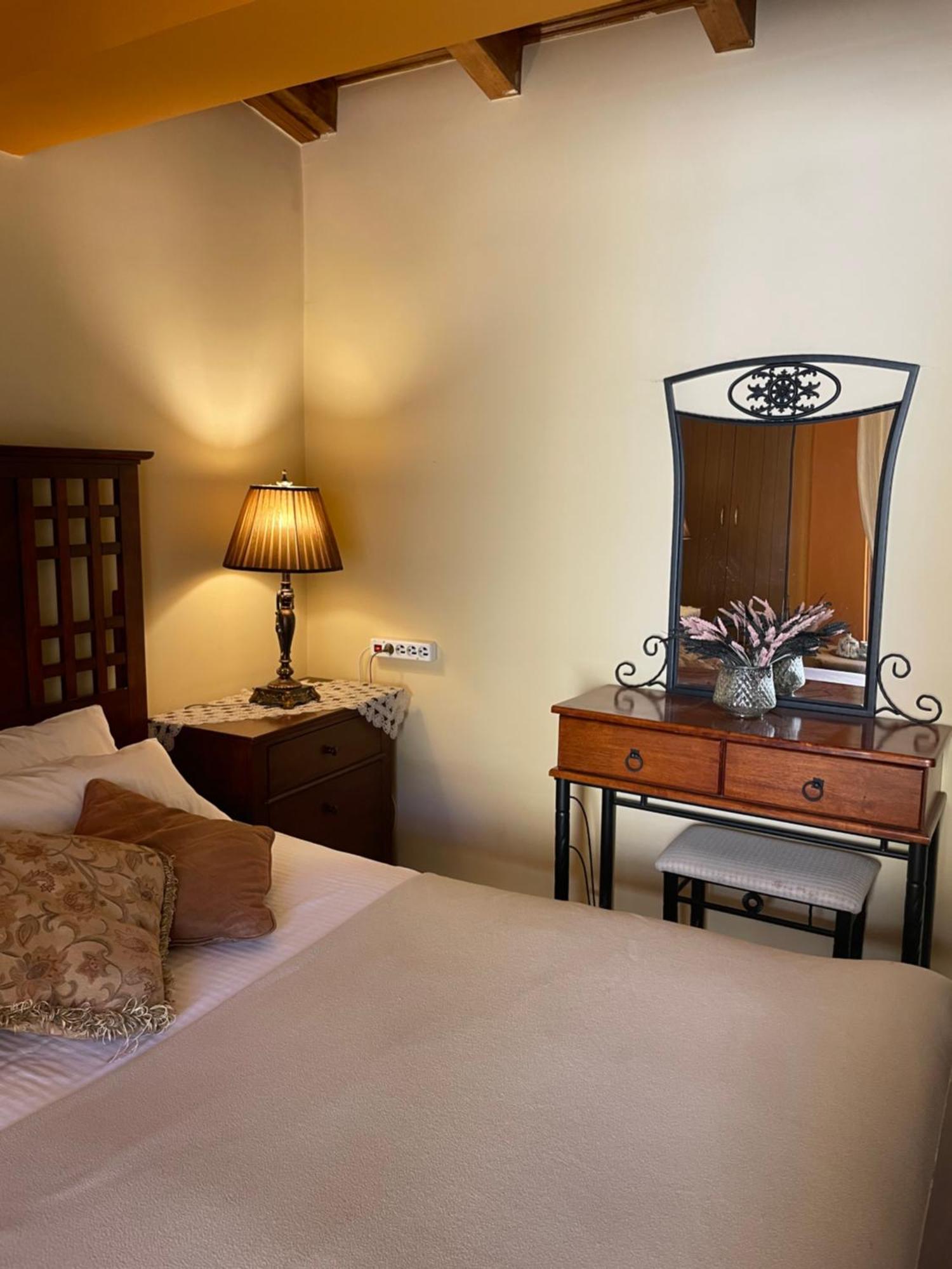 Mountain View Hotel *