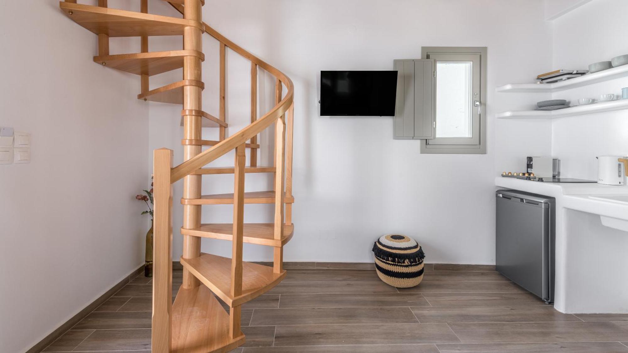 Apartment Betty Plaka (Milos)
