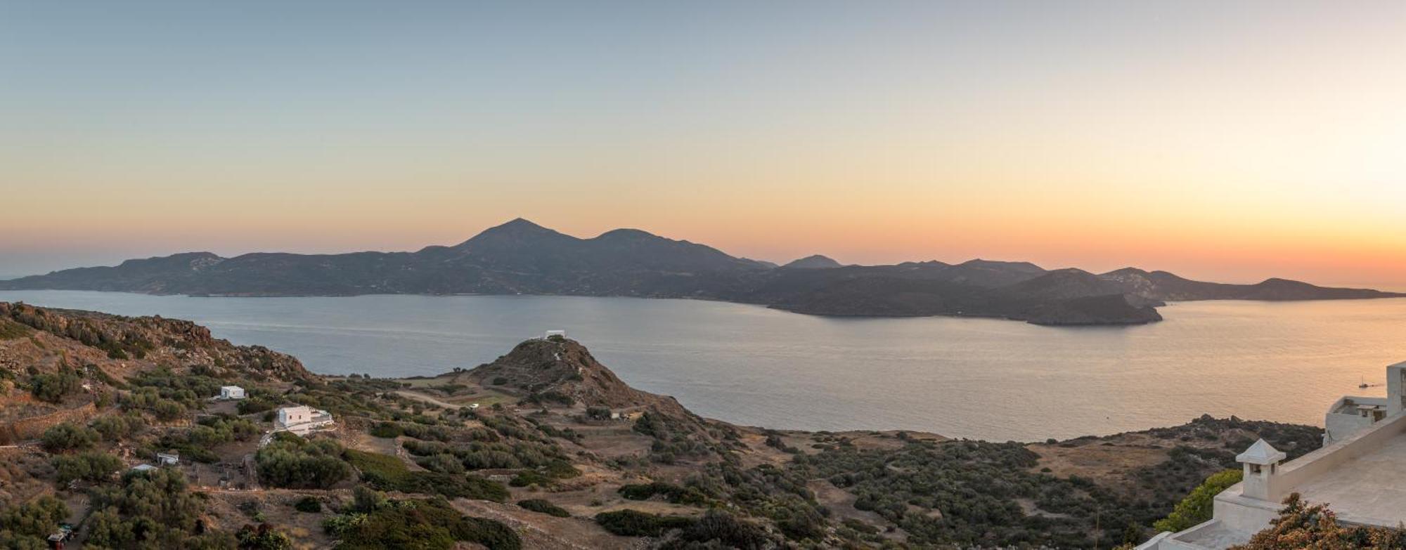 Betty Plaka (Milos)