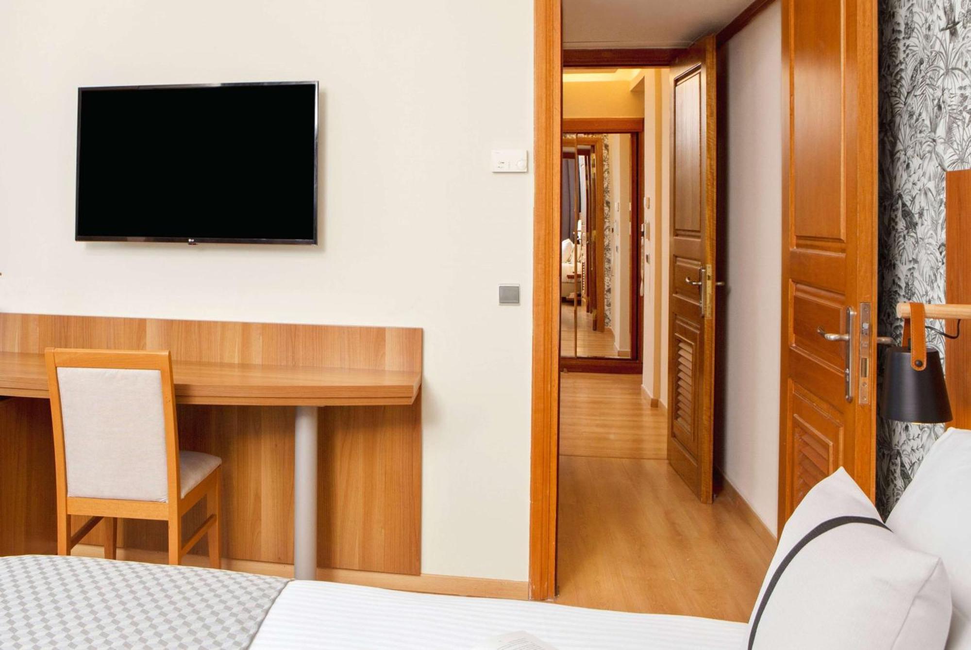 Ramada By Wyndham , Athens Club Attica Riviera Hotel Mati