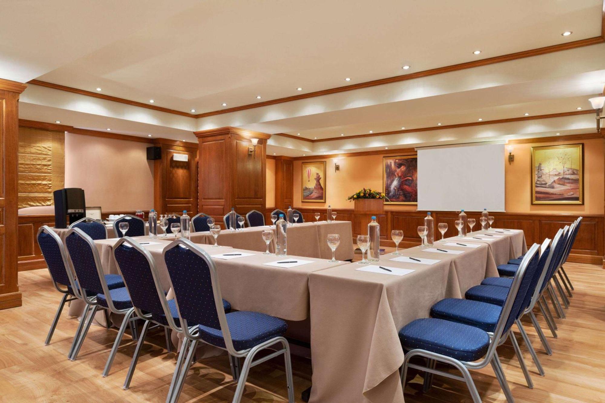 Hotel Ramada By Wyndham , Athens Club Attica Riviera