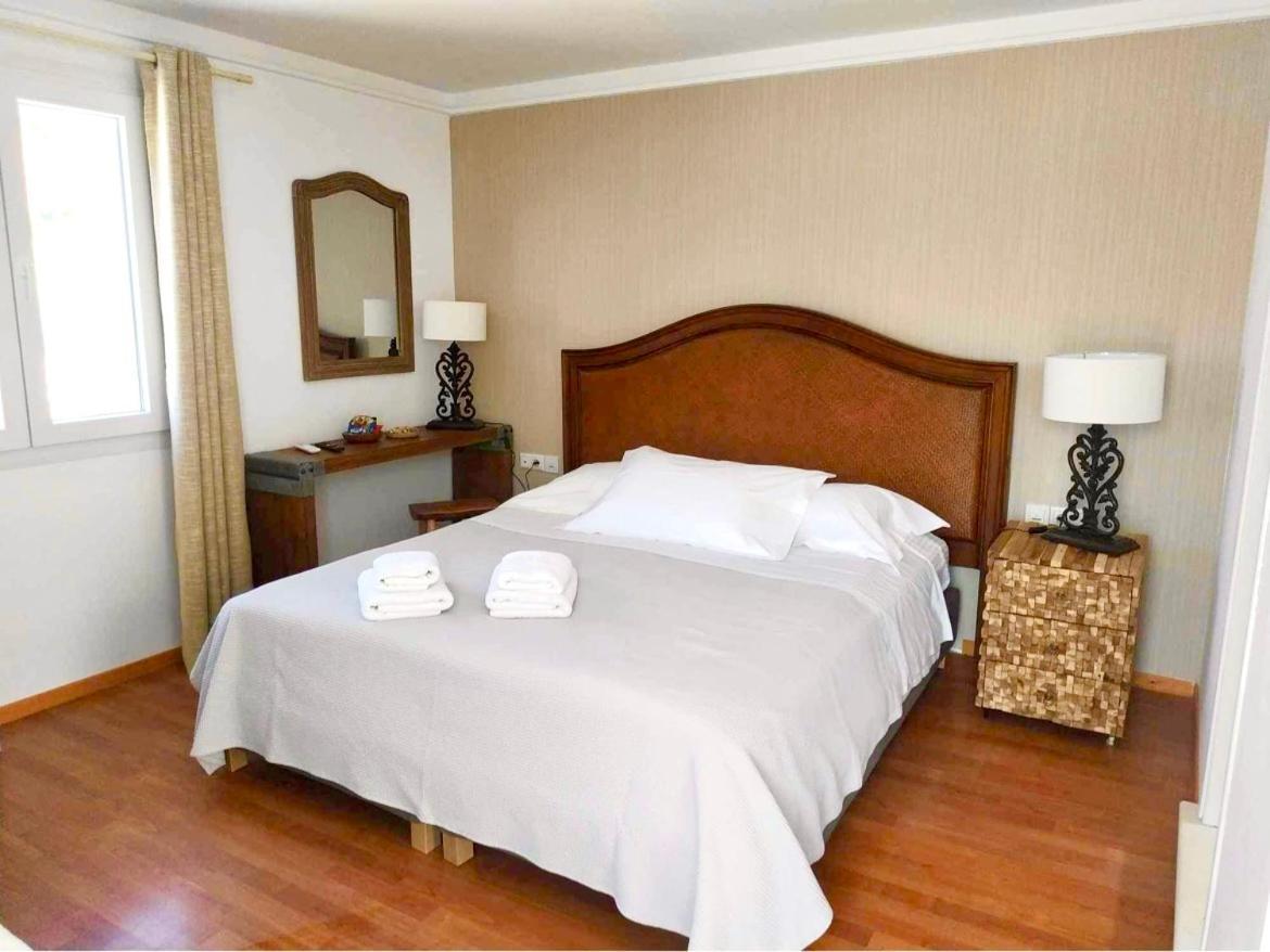 Syros Village Guest house *