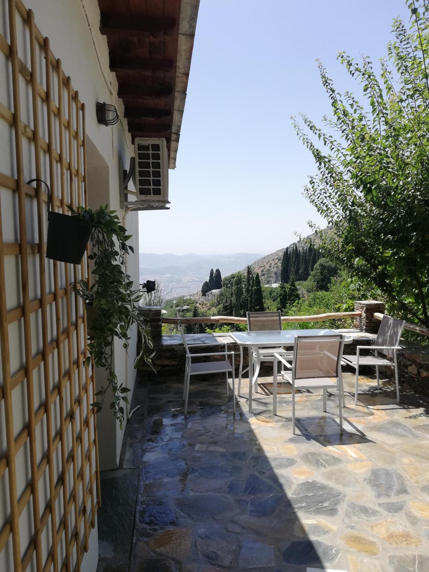 Endless View Apartment Makrinitsa