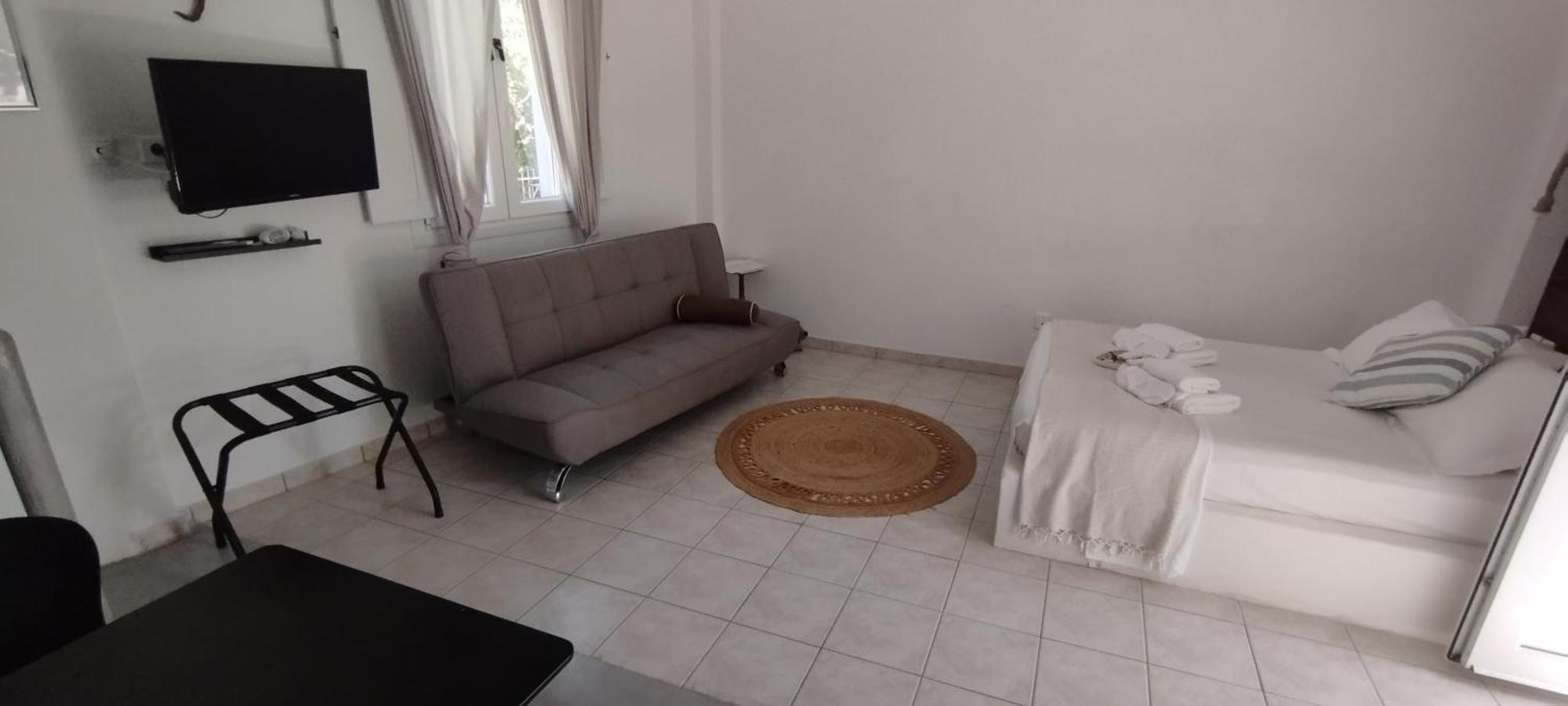 Ammos Luxury Apartment