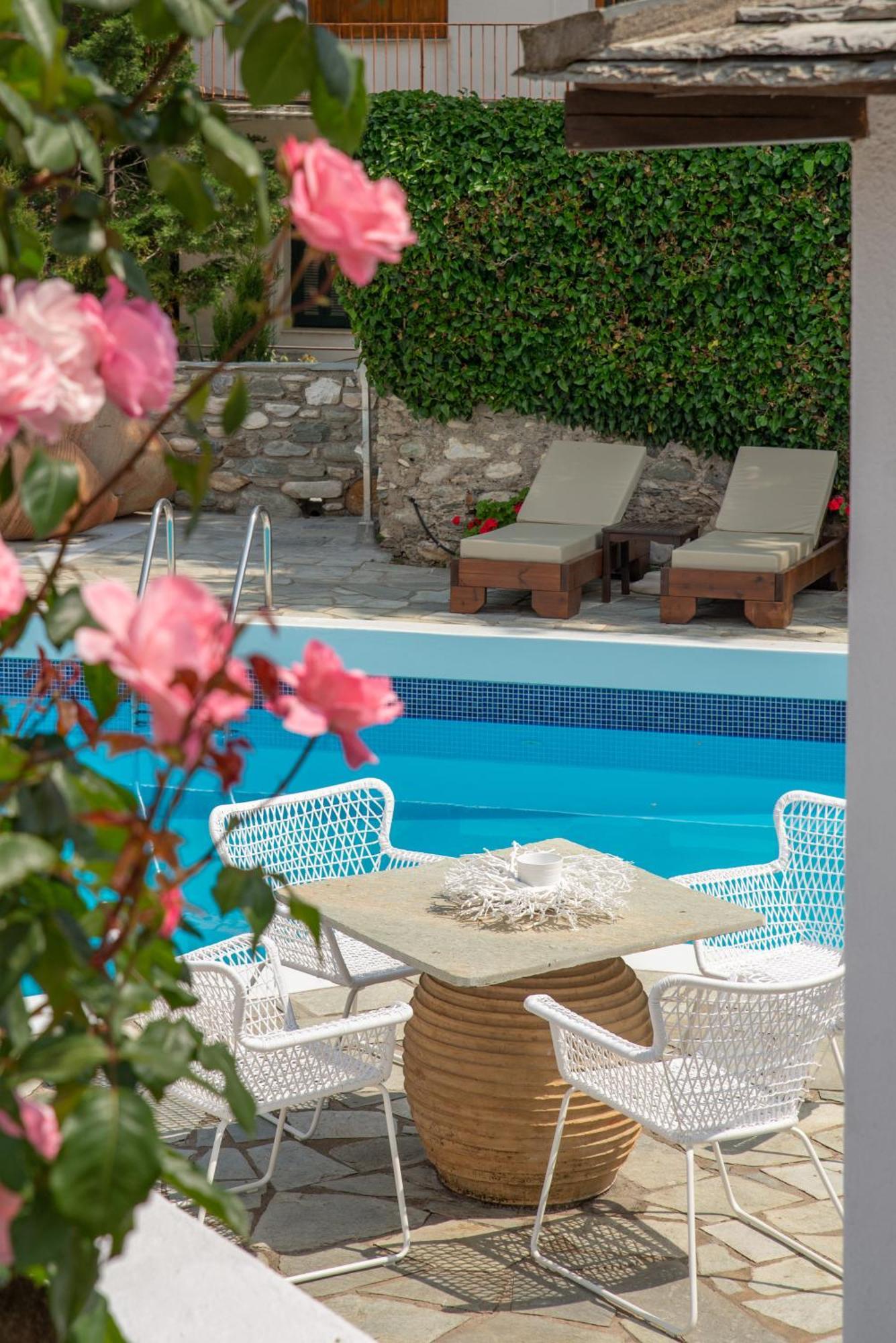 Aeolos & - Pelion Aparthotel Chorefton