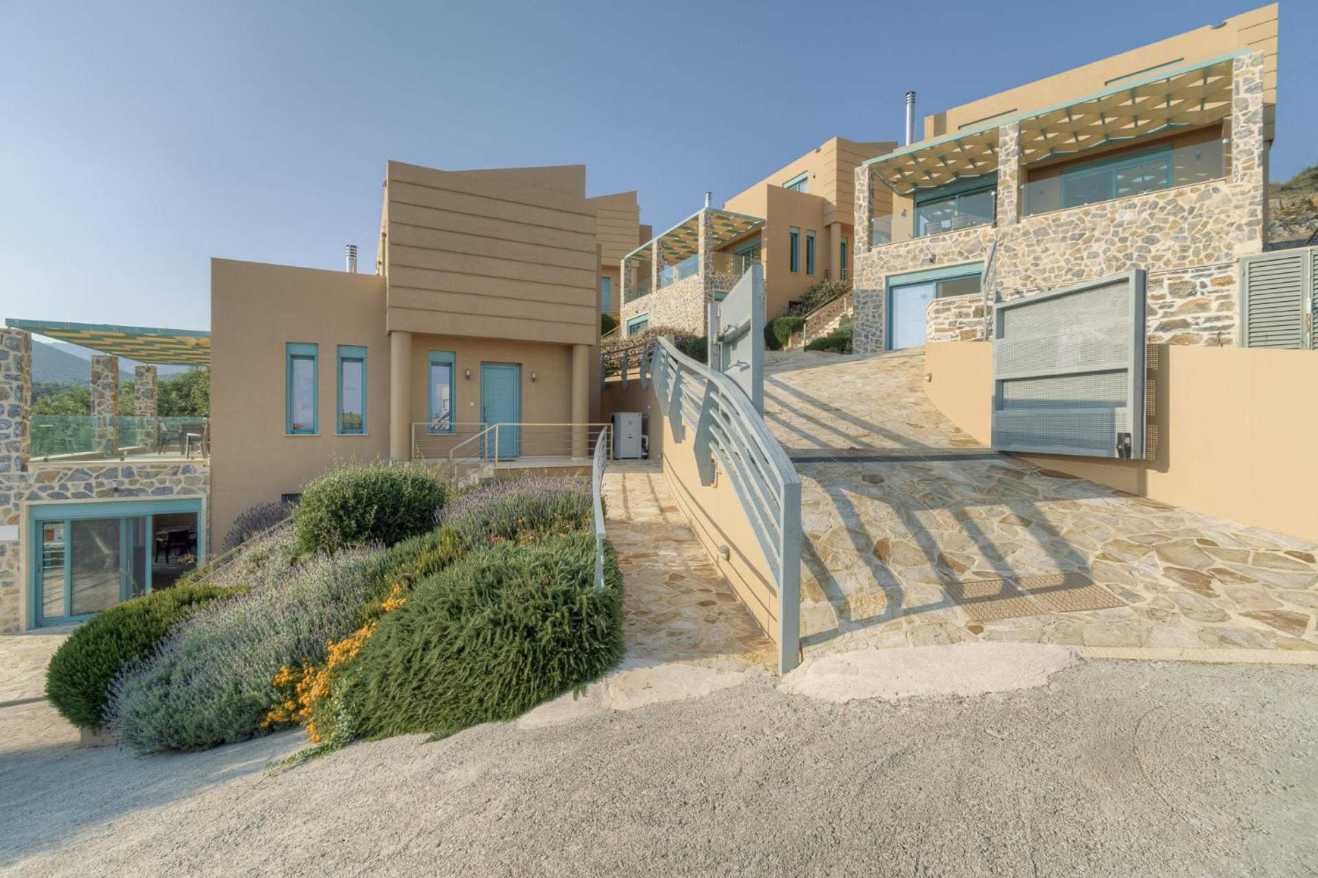 Ouzo Panoramic Houses 1, With Private Pool Holiday home