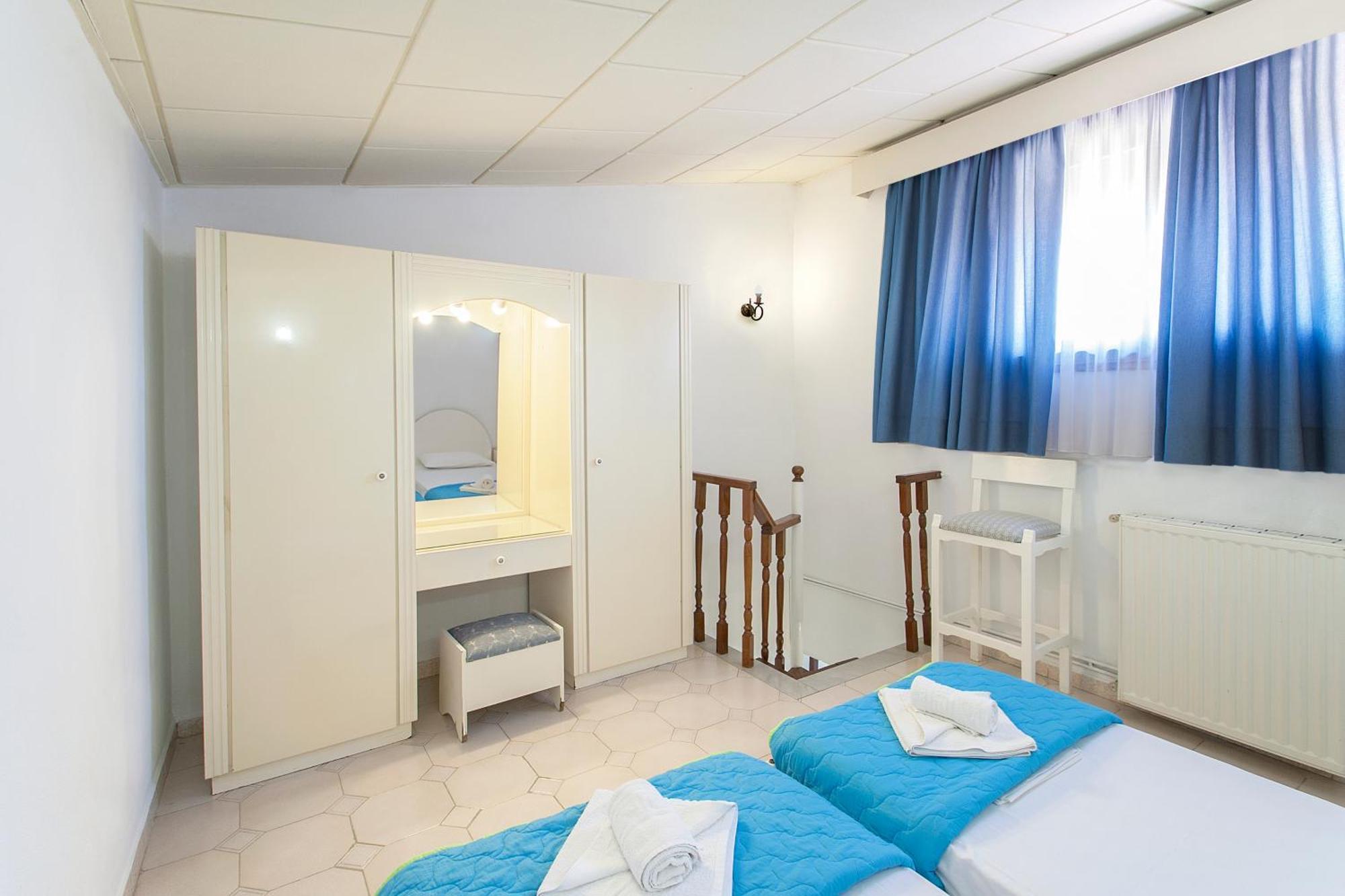 Chrissomalli Sofia Apartment Skiathos Town
