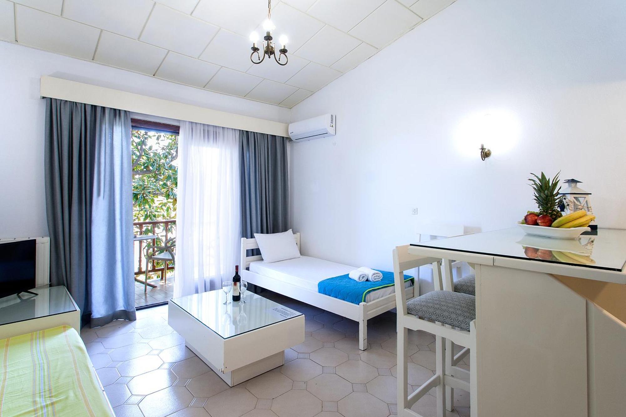 Chrissomalli Sofia Skiathos Town