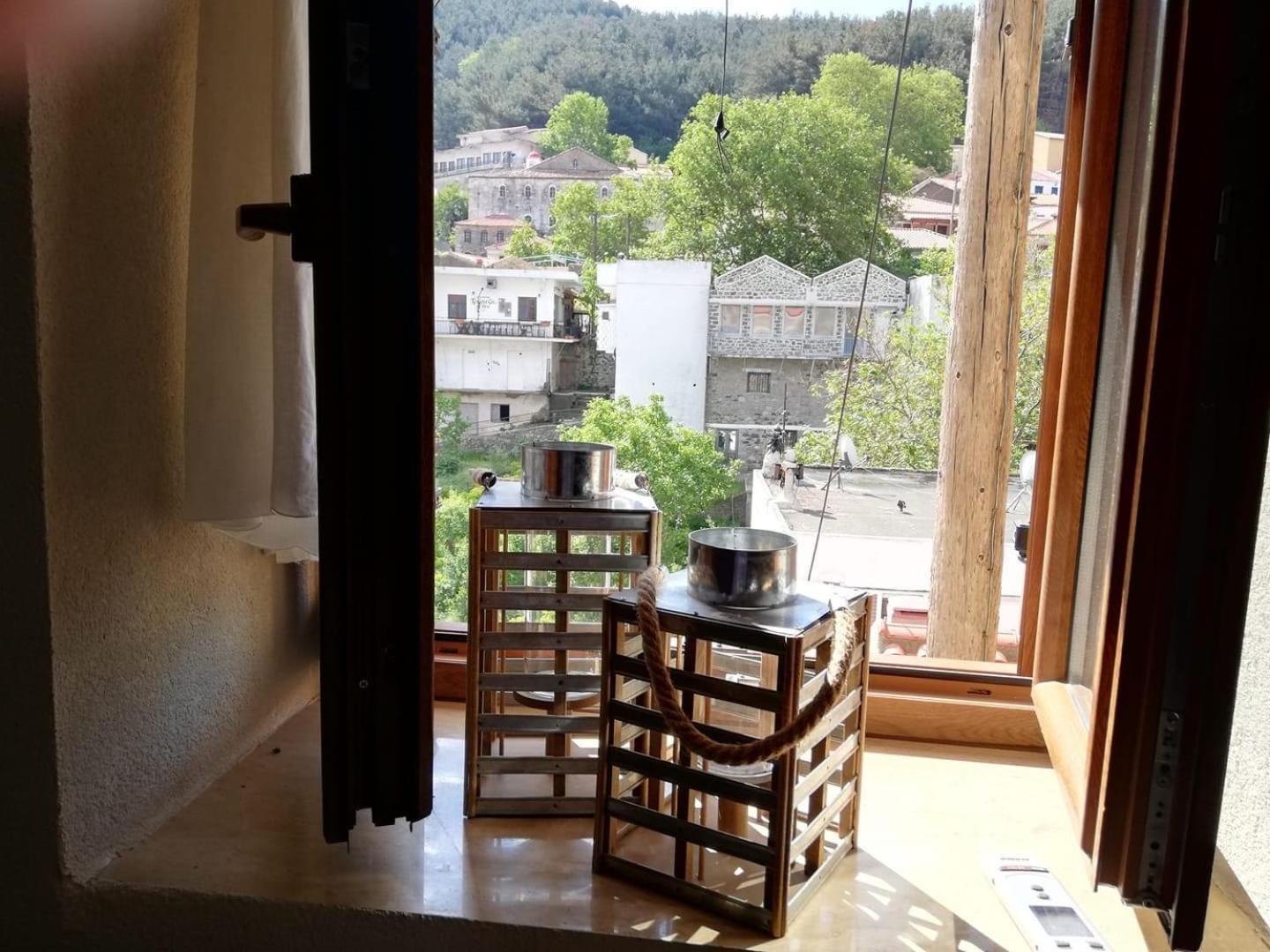 Axieros Apartment