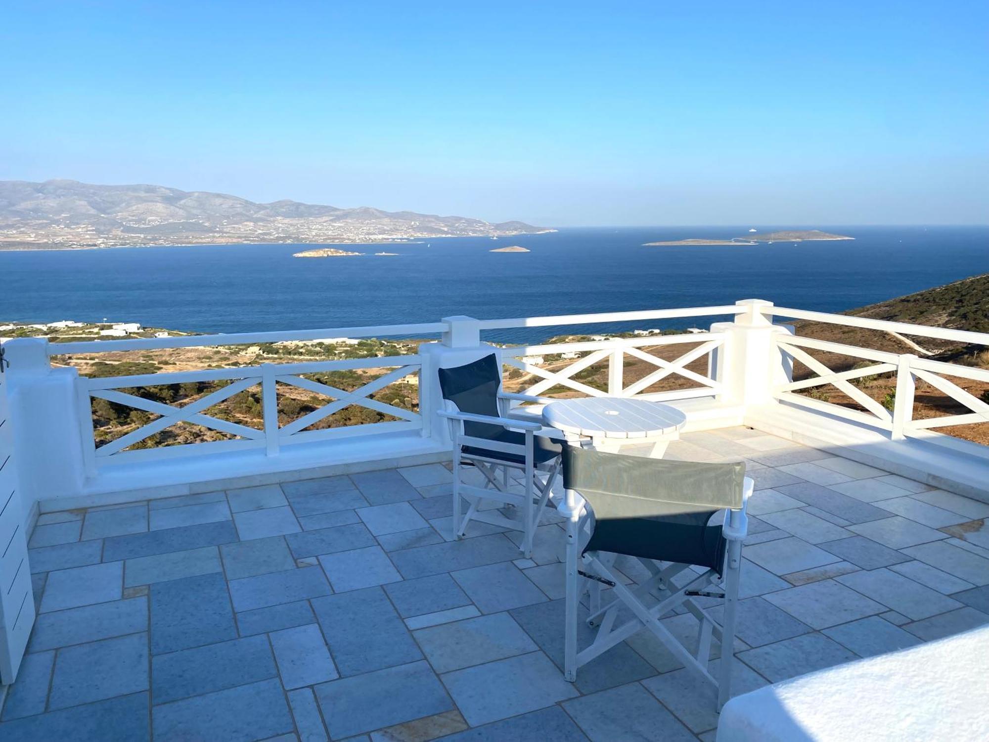 Artemis Villa