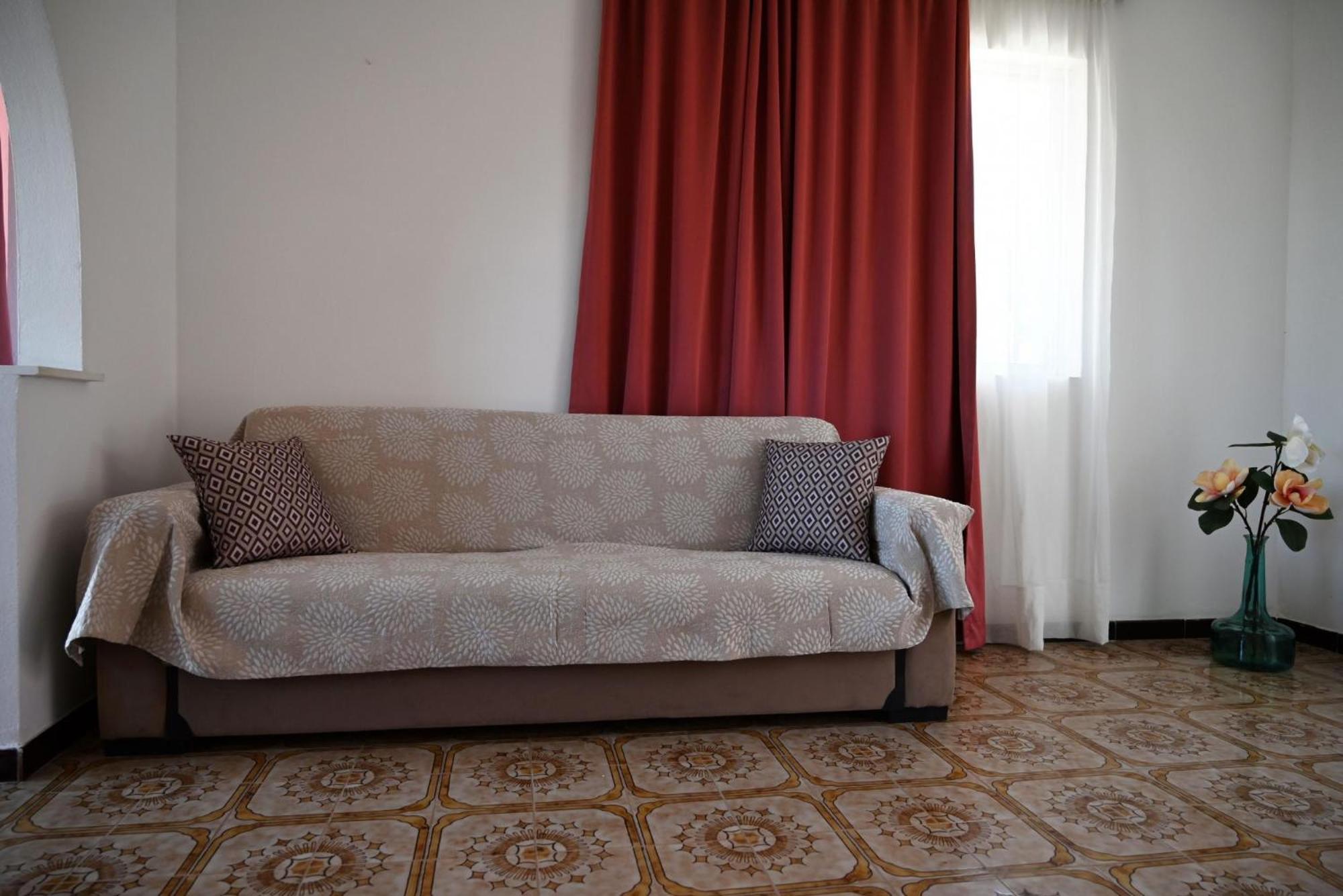 Apartment Helena In Paradisi *