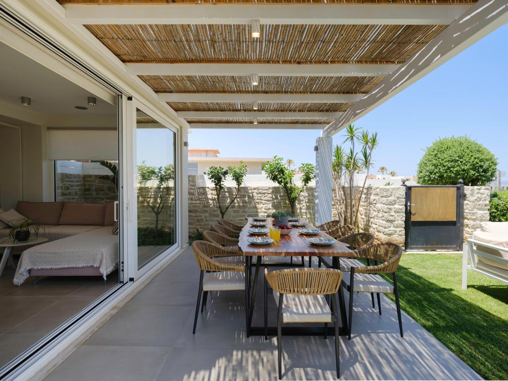 Holiday home Sea La Vie Adelianos Kampos