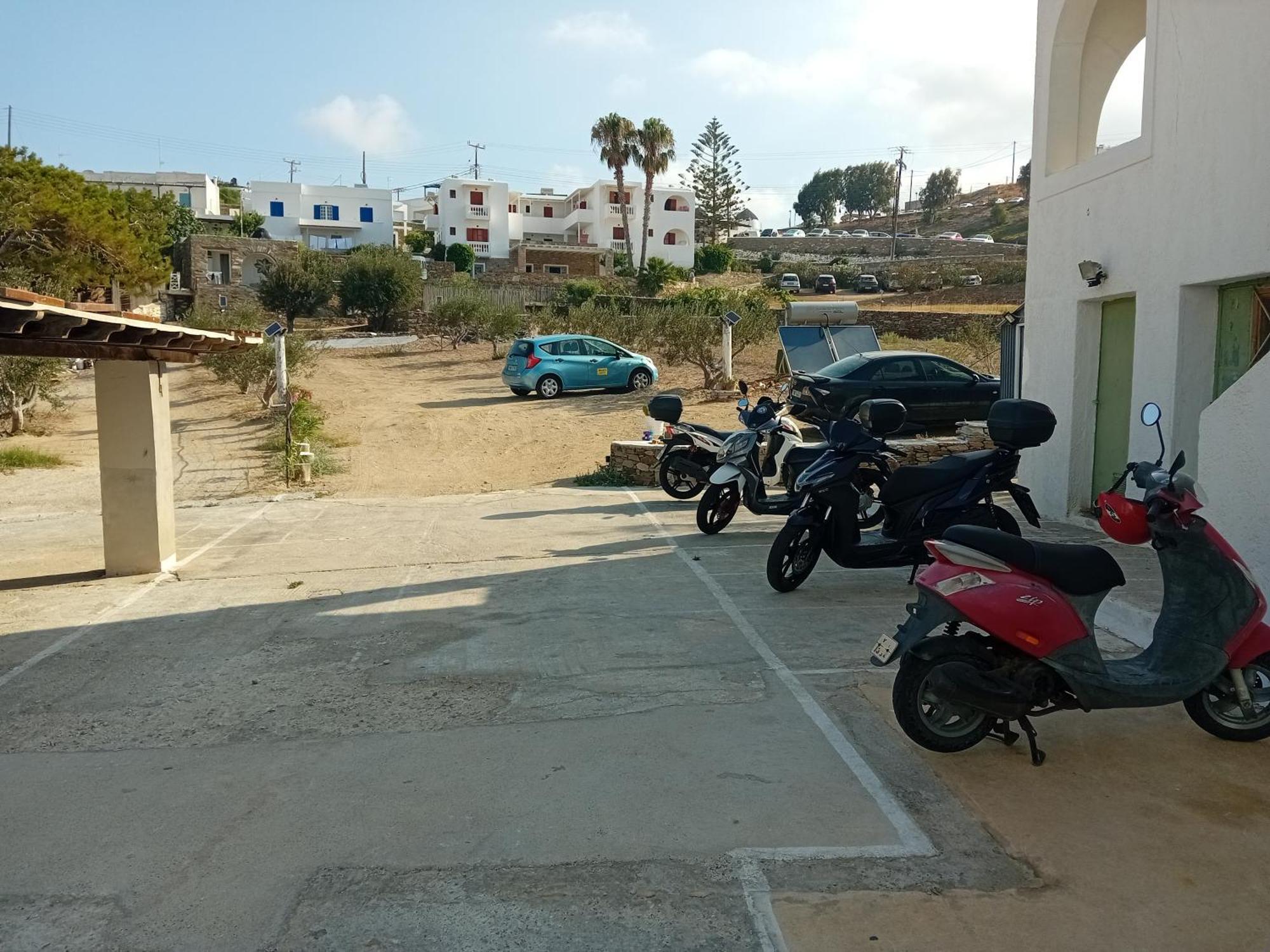 Nikolas Village