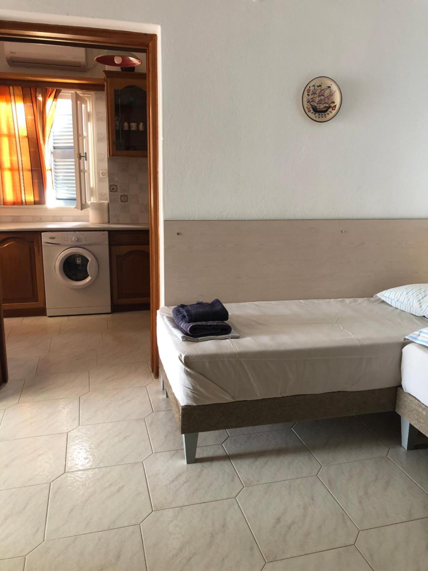 Kyprianos House Apartment