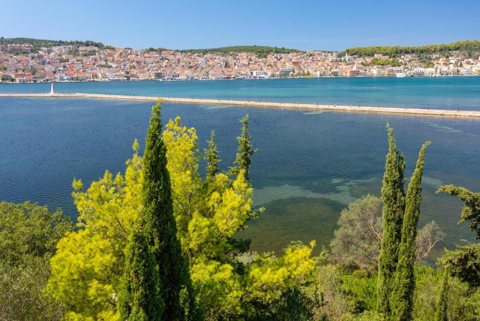 Fedra * Poros (Kefalonia)