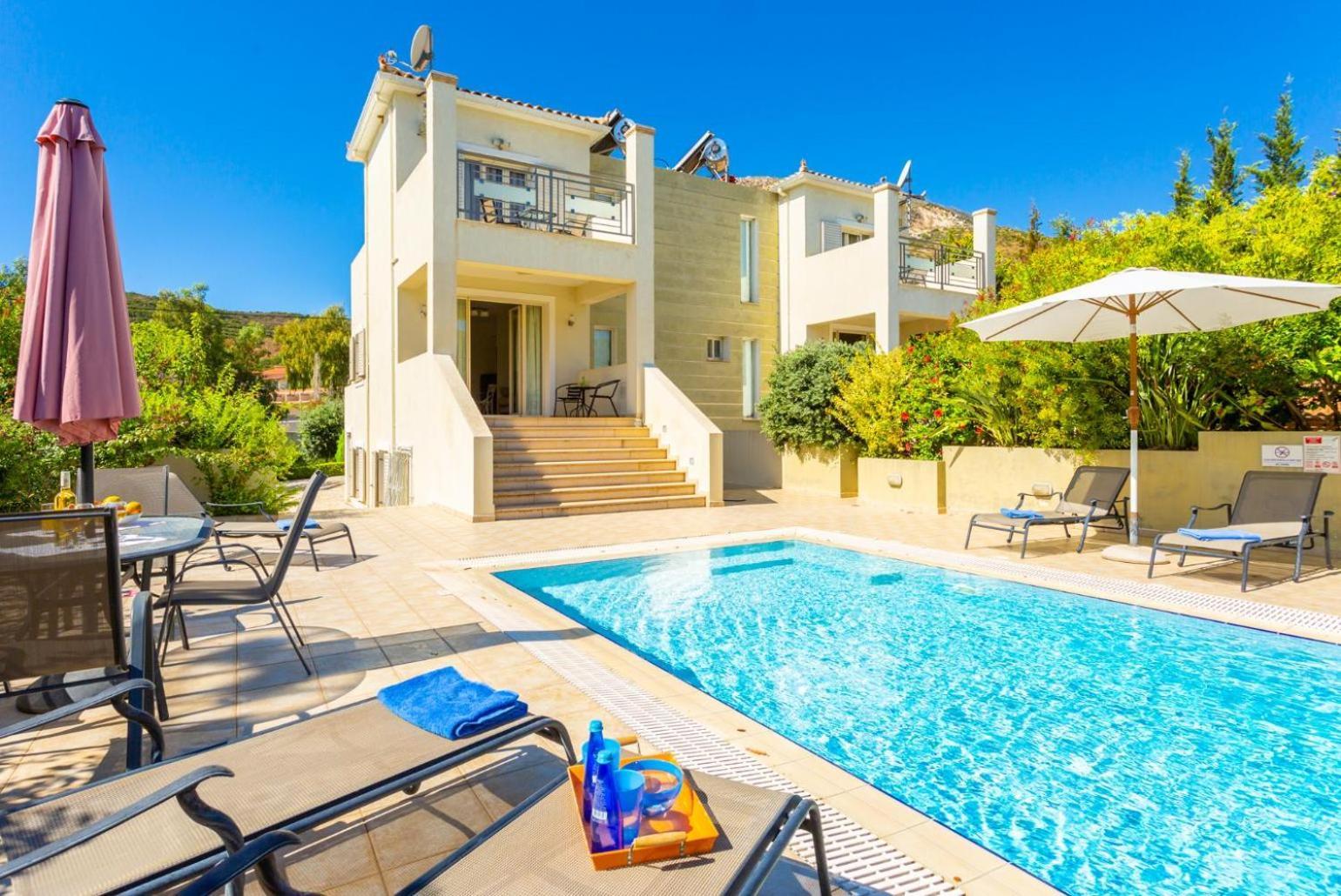 Fedra Villa *