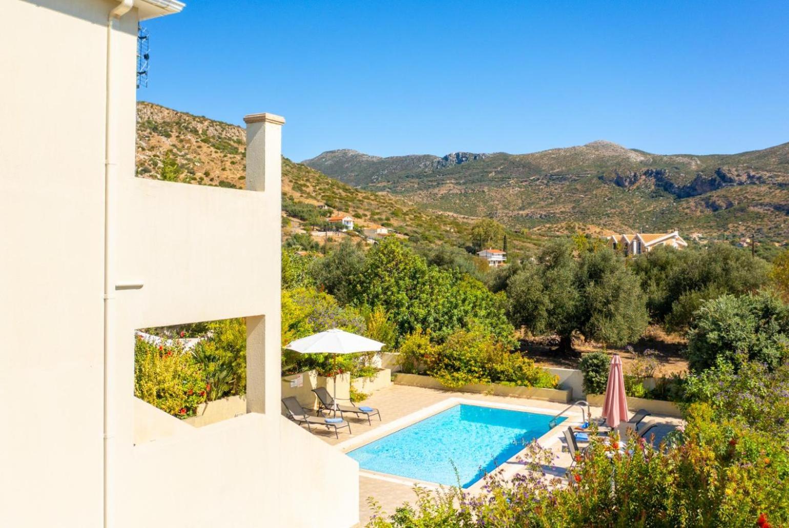 Fedra Villa Poros (Kefalonia)