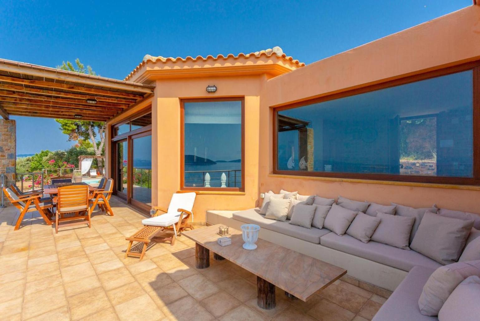 Villa Diona *