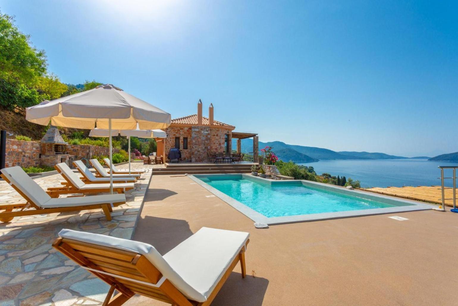 Diona Villa