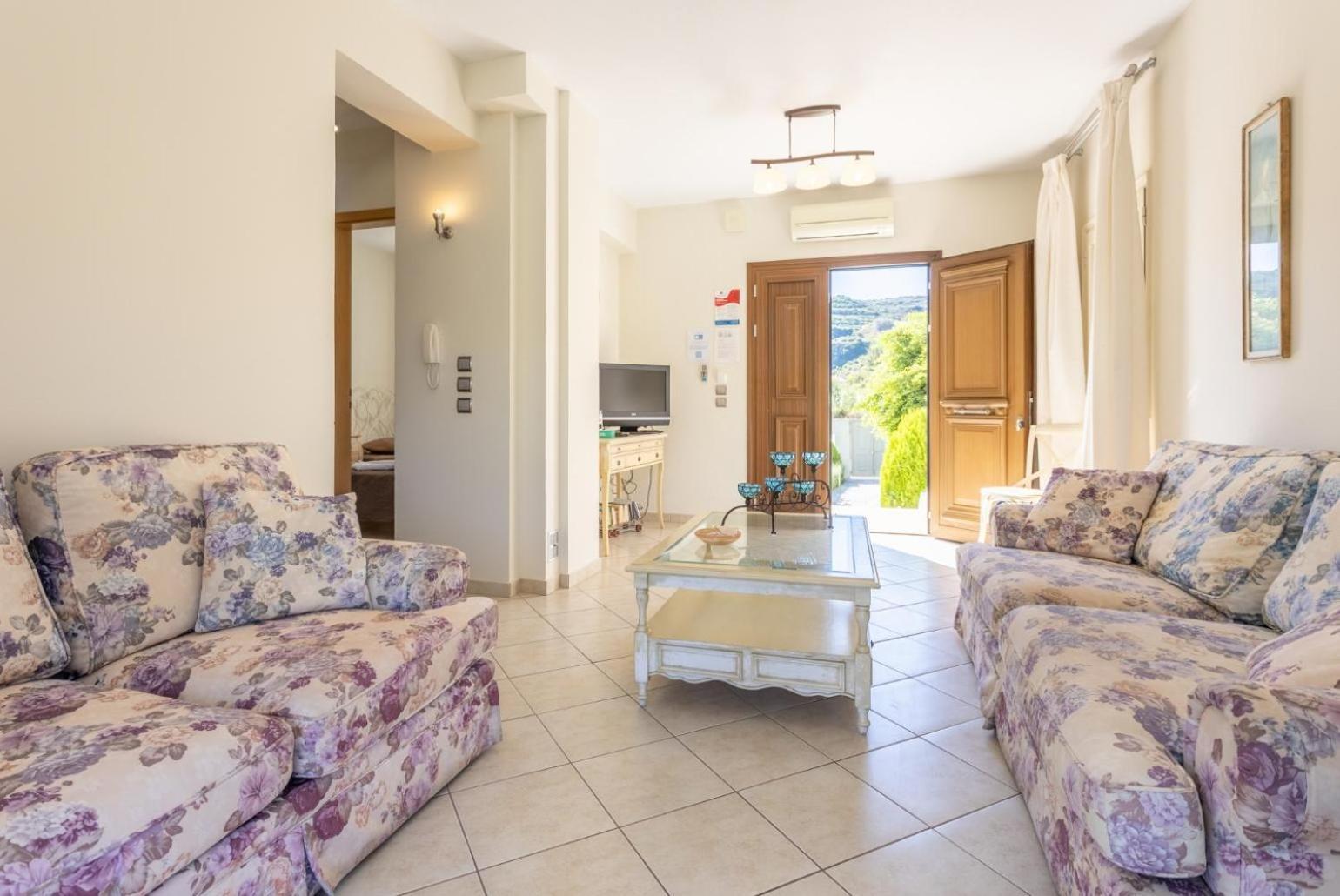 Semeli Villa *