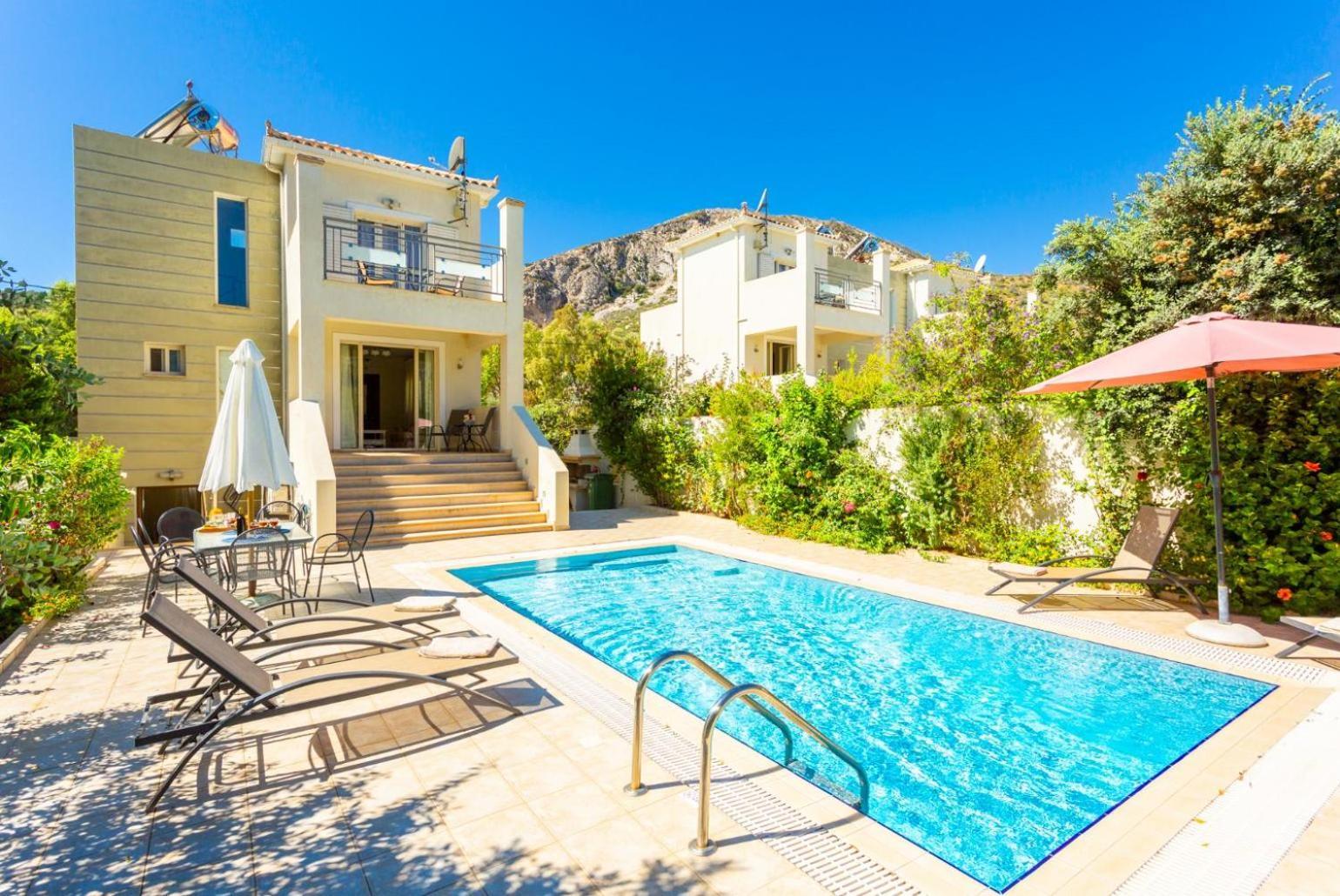 Semeli Villa Katelios