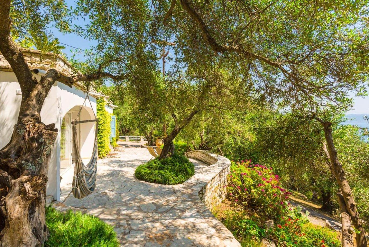 The Olive Press Bay *